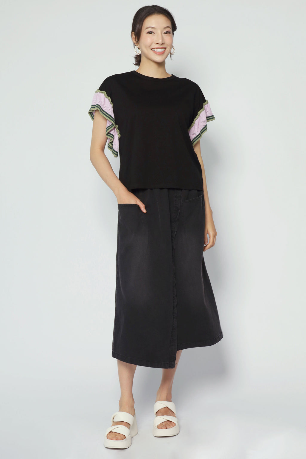 Aurelia Contrast Sleeves Top in Black