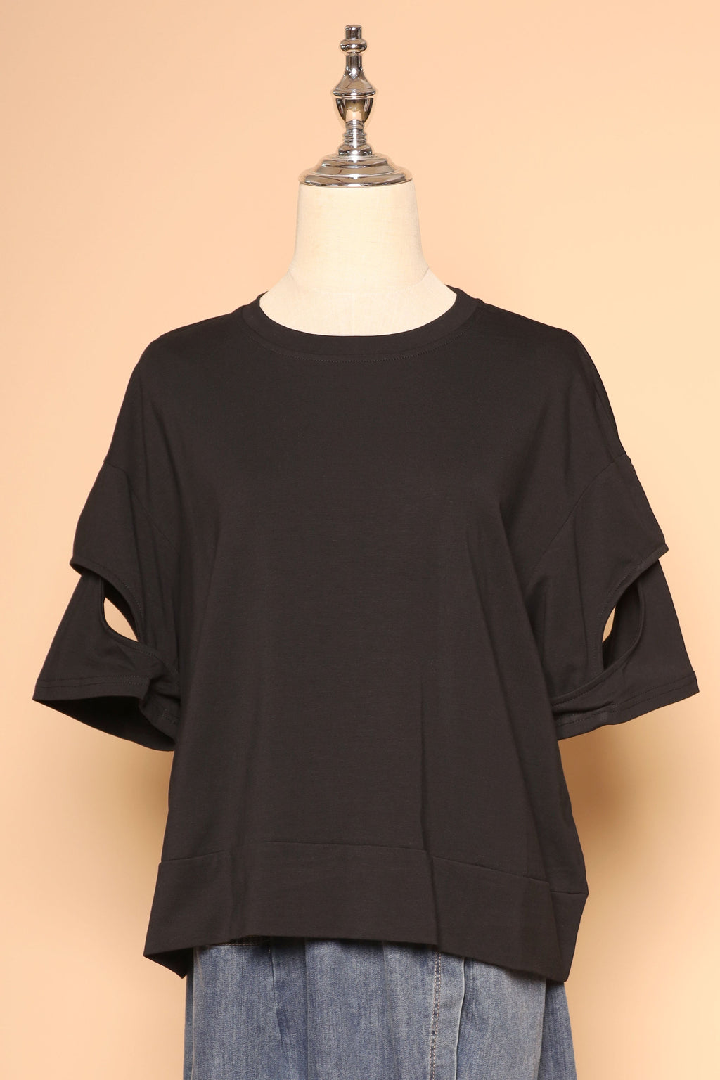 PO - Axel Top in Black