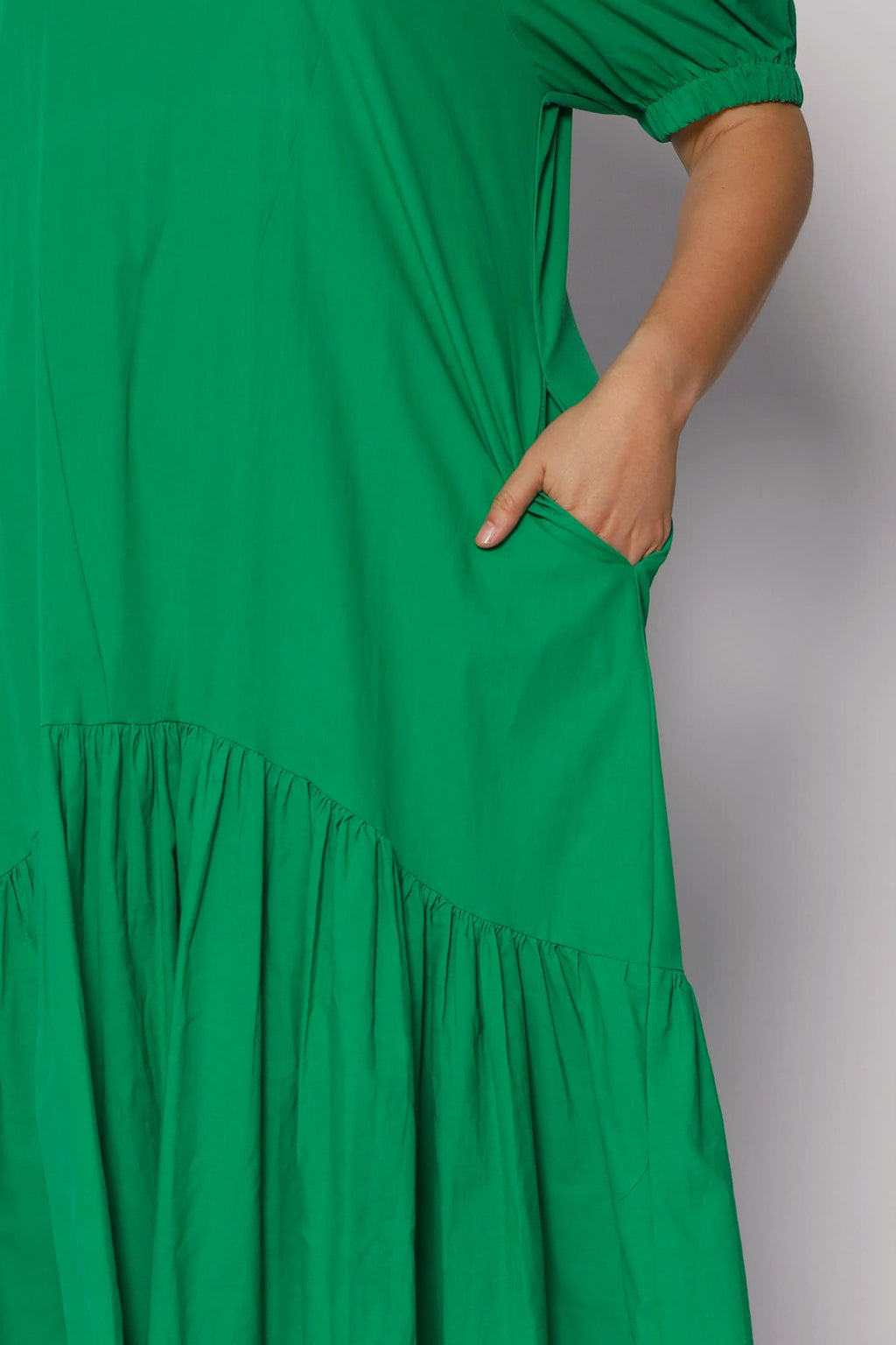 Carmen Dress in Green