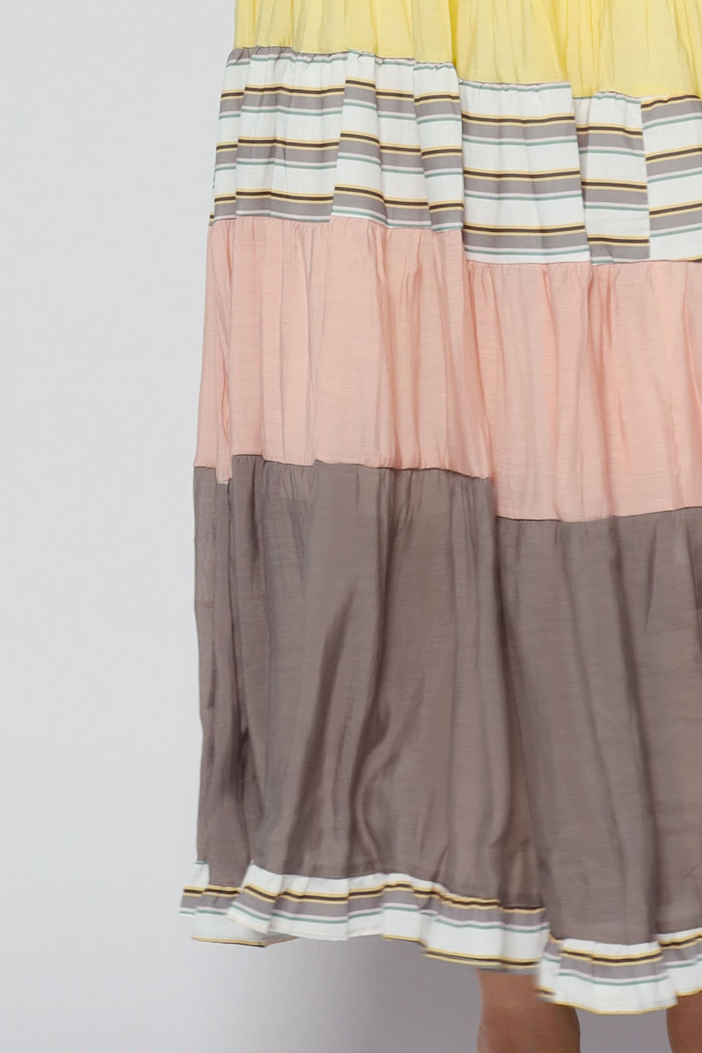 Gabbie Colourblock Skirt in Yellow