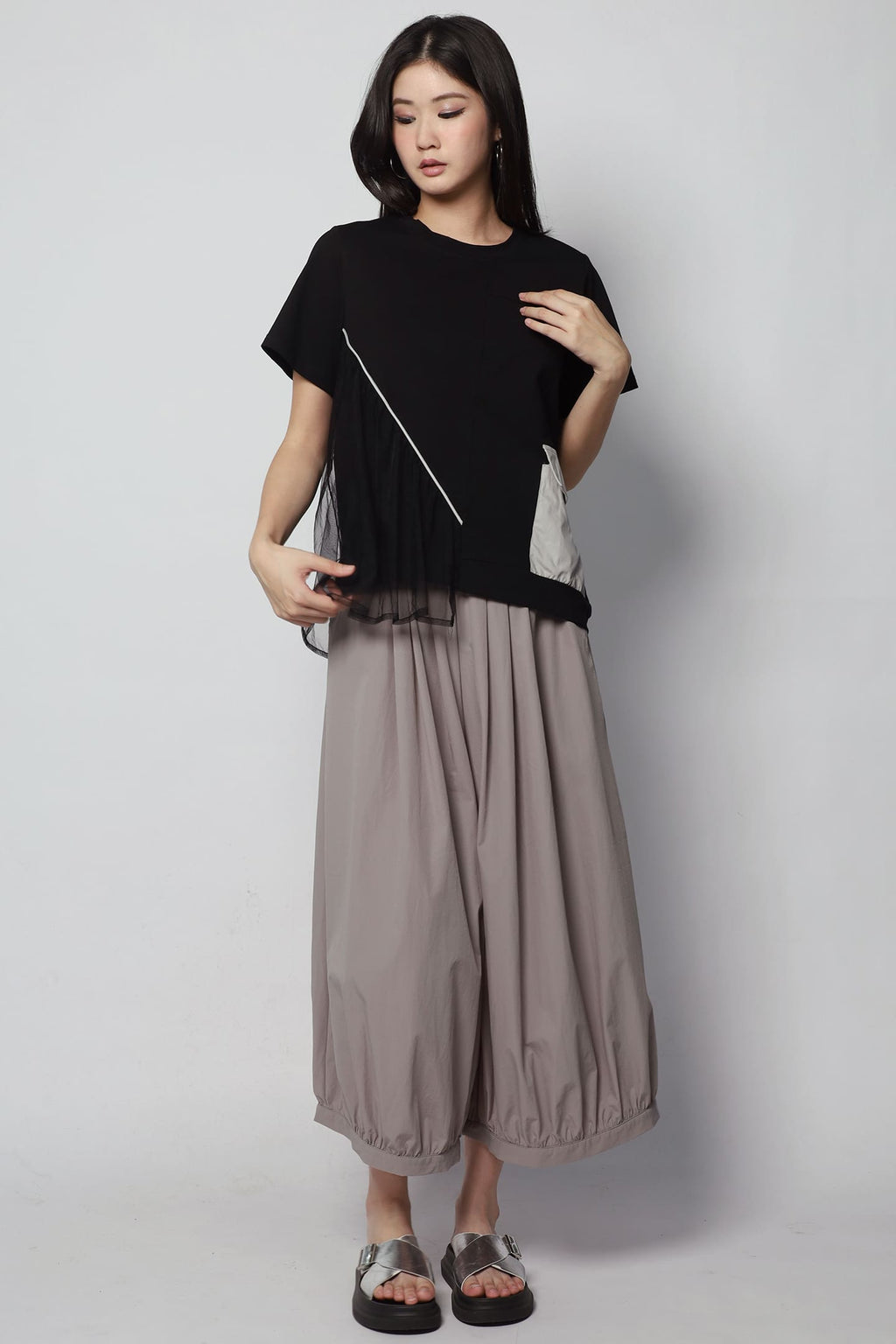 Handie Pocket Top in Black