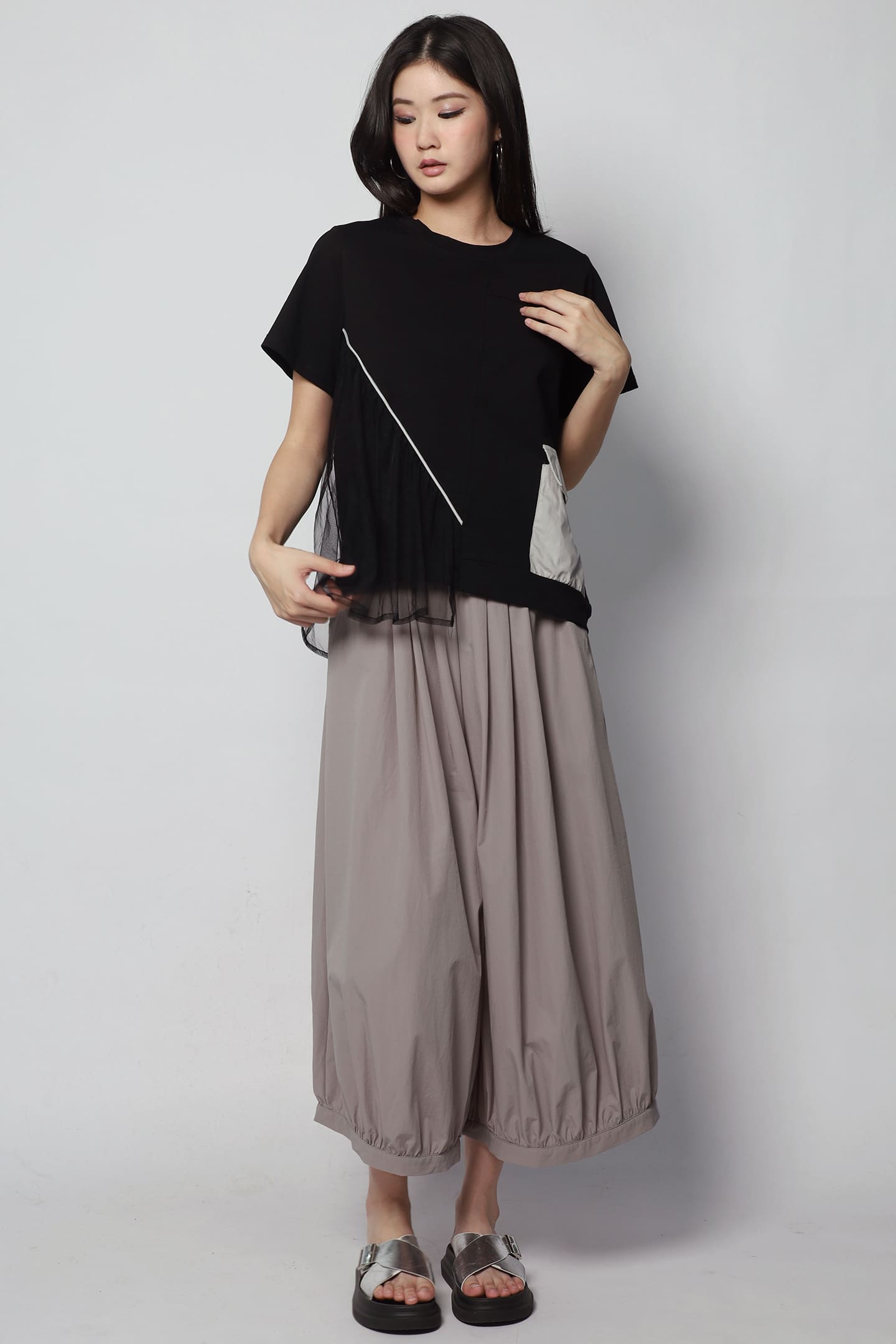 Handie Pocket Top in Black