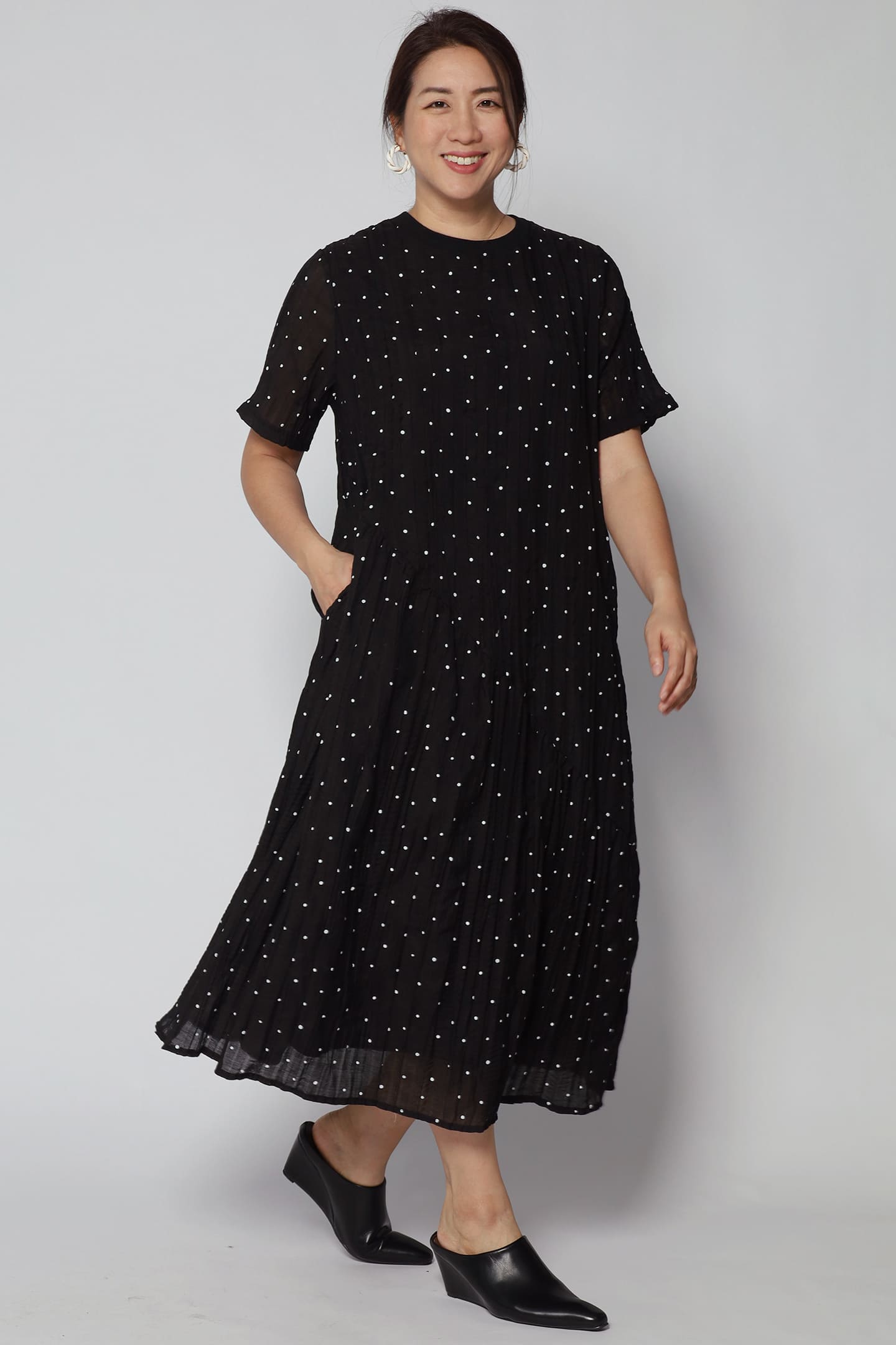 Lindy Polkadot Dress in Black