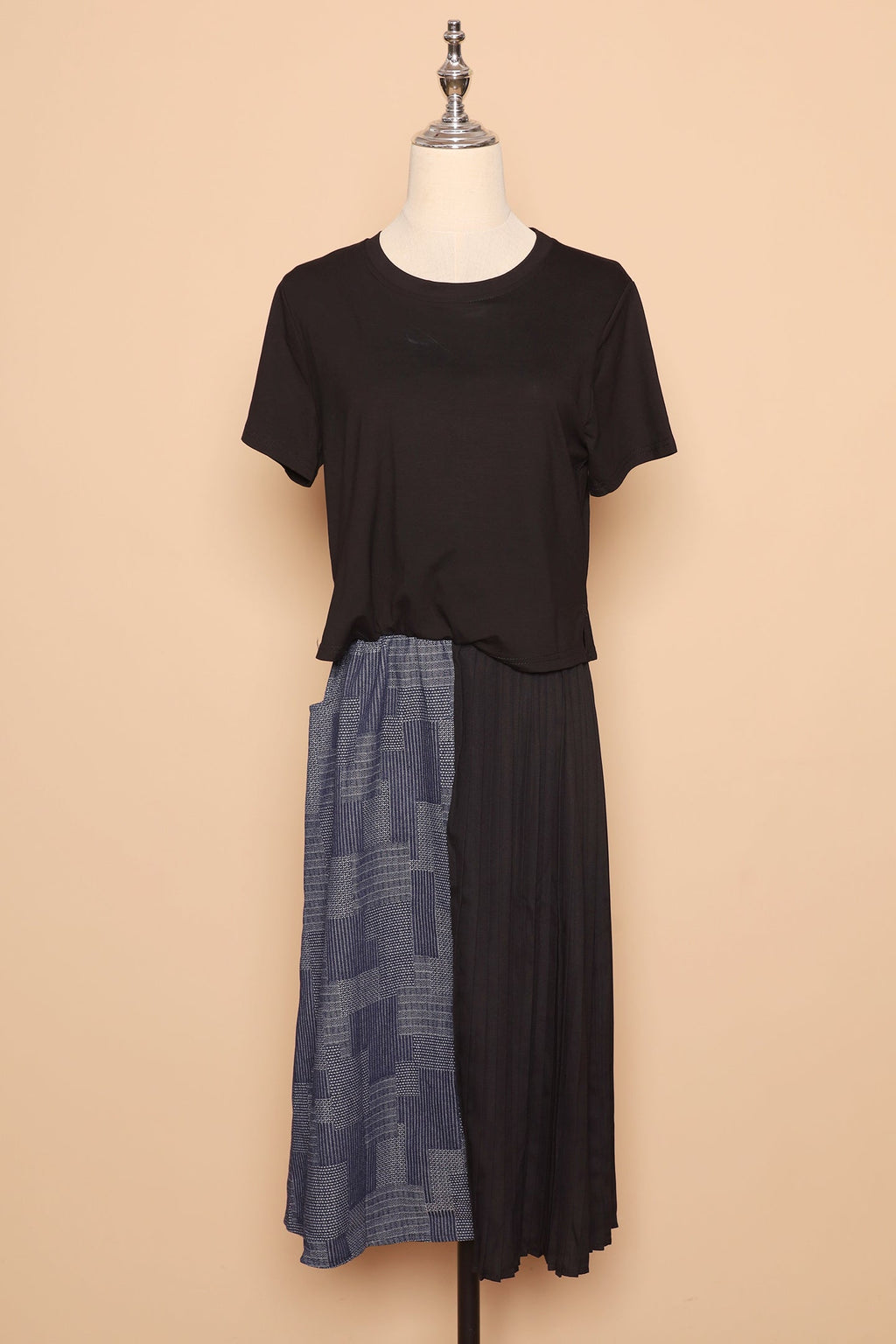 Lisa Dress in Denim Black
