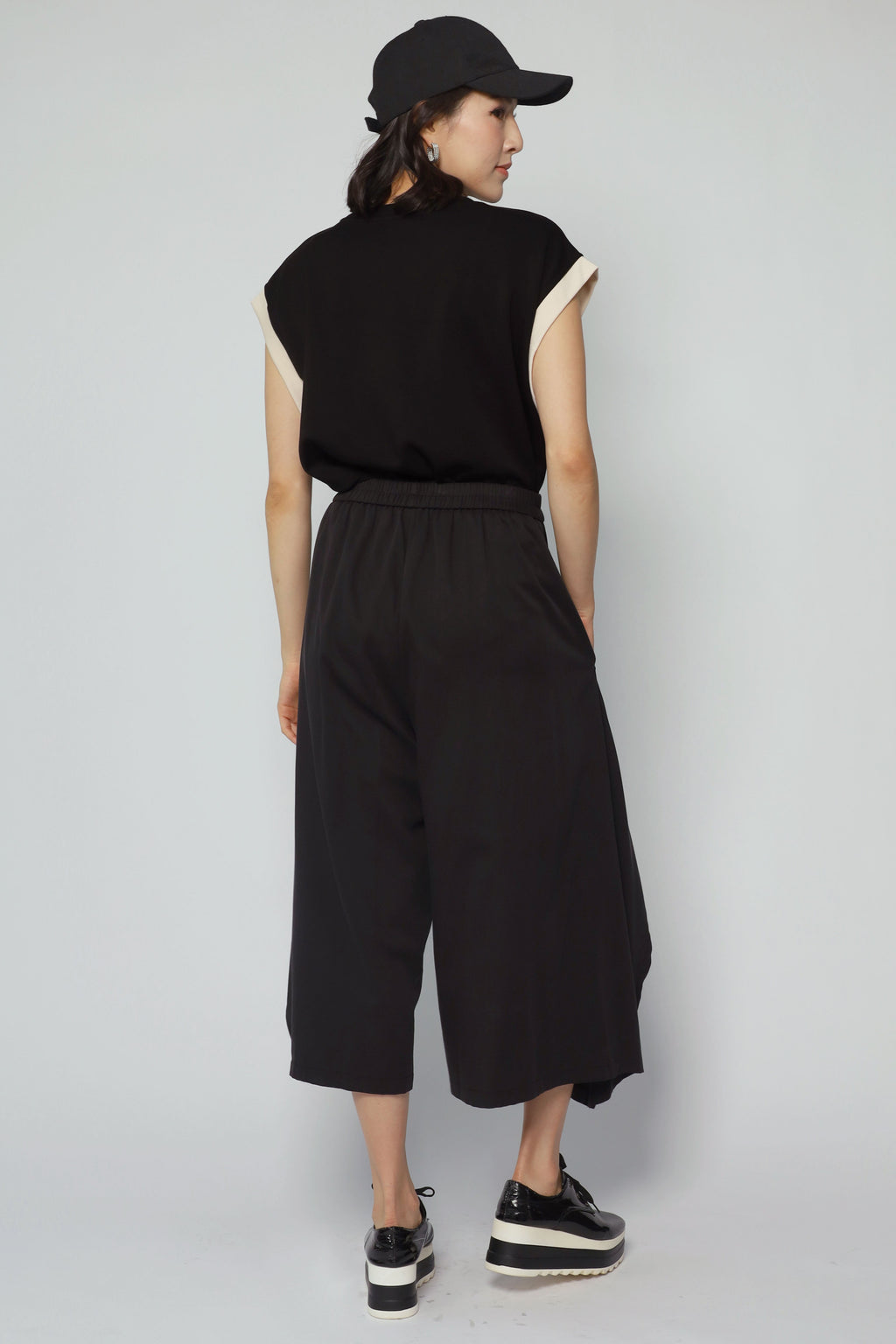 Lizz Pants in Black