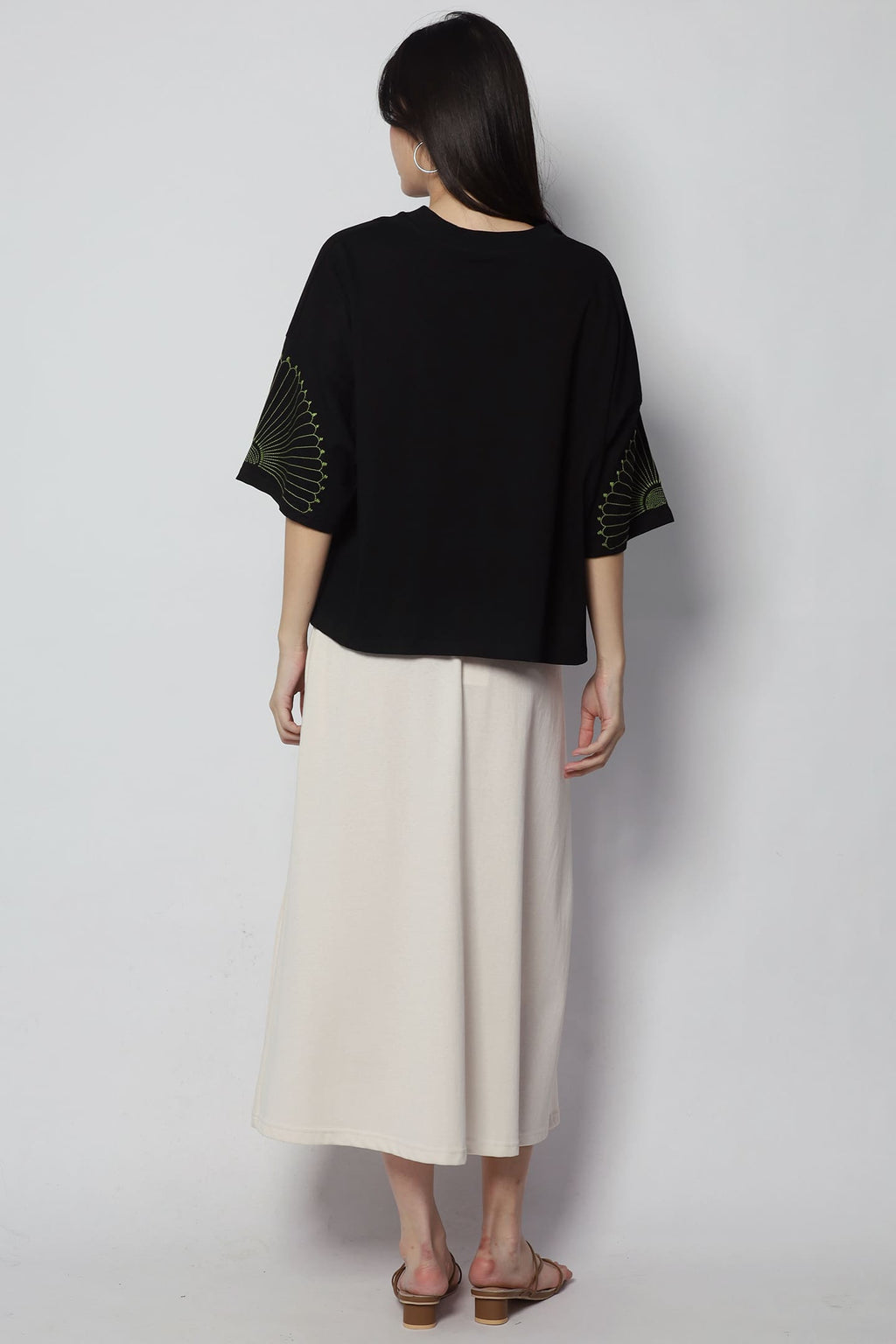 Peipei Embroidered Sleeves Top in Black