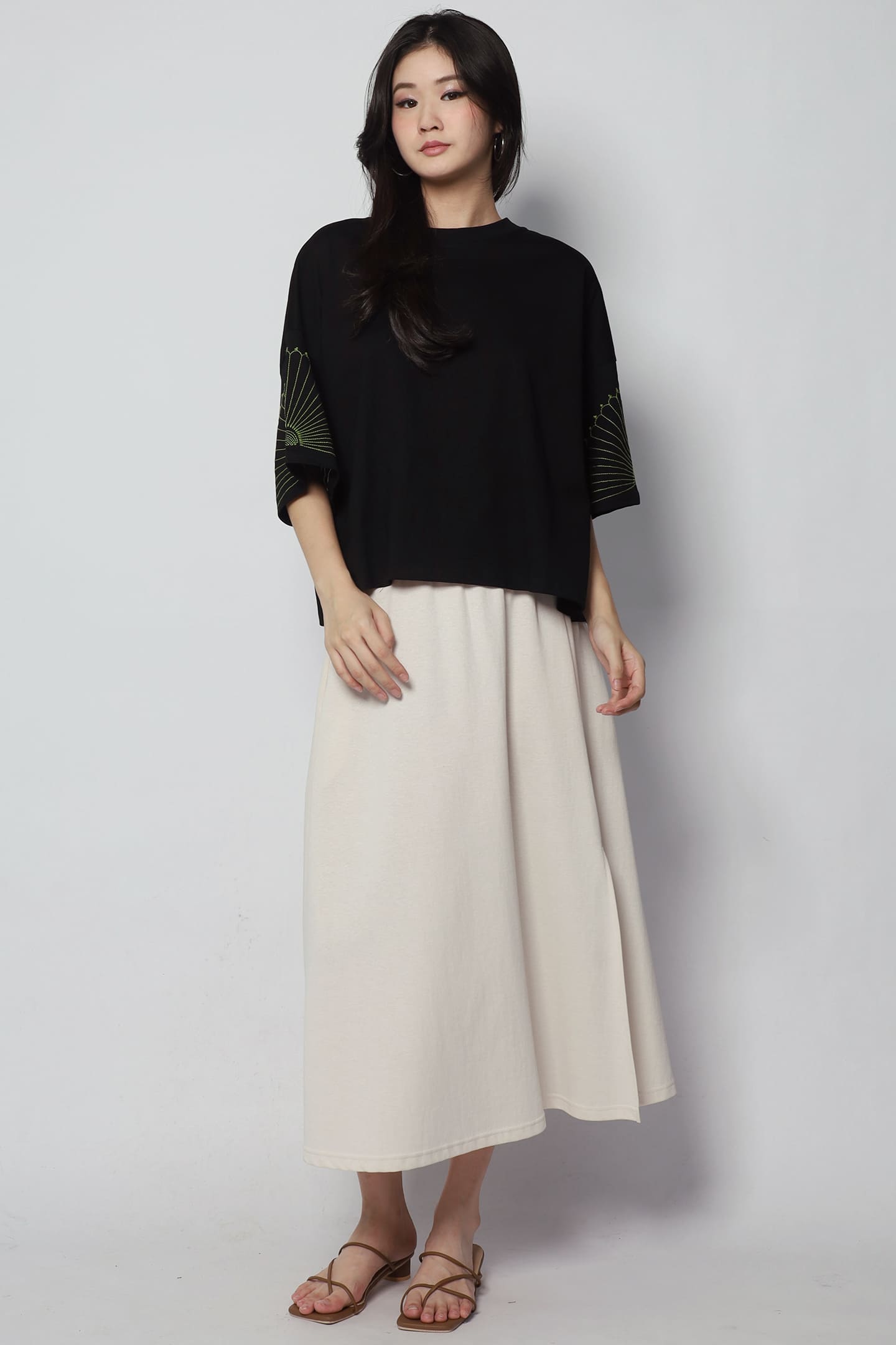 Peipei Embroidered Sleeves Top in Black