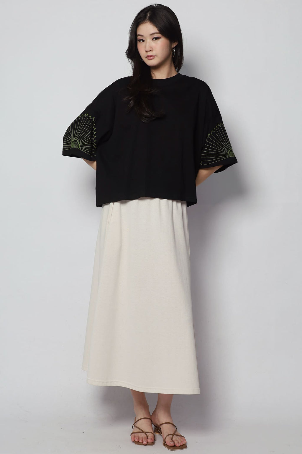Peipei Embroidered Sleeves Top in Black