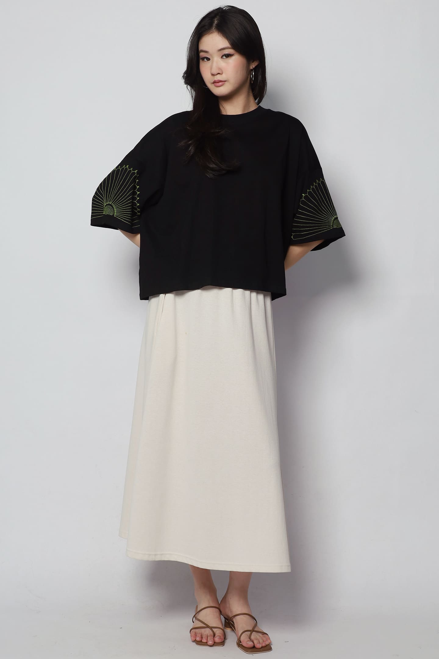Peipei Embroidered Sleeves Top in Black