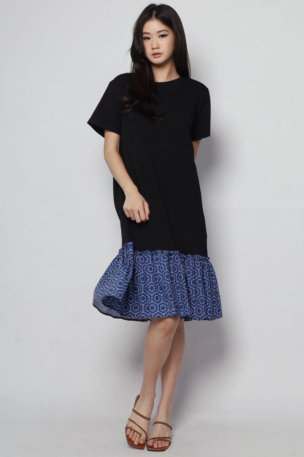 Robyn Dress in Blue Oriental