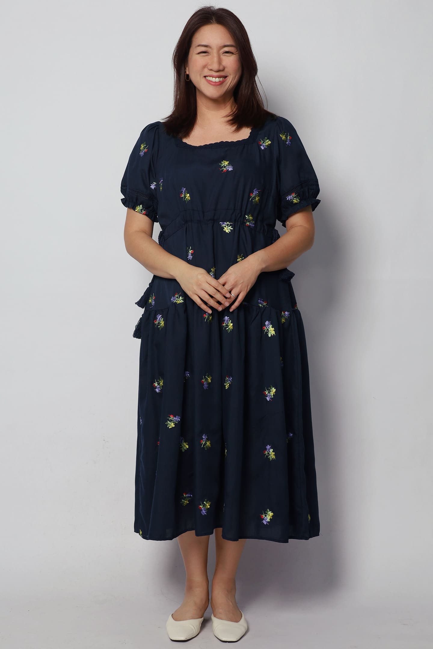 Victoria Dress in Holly Embroidery