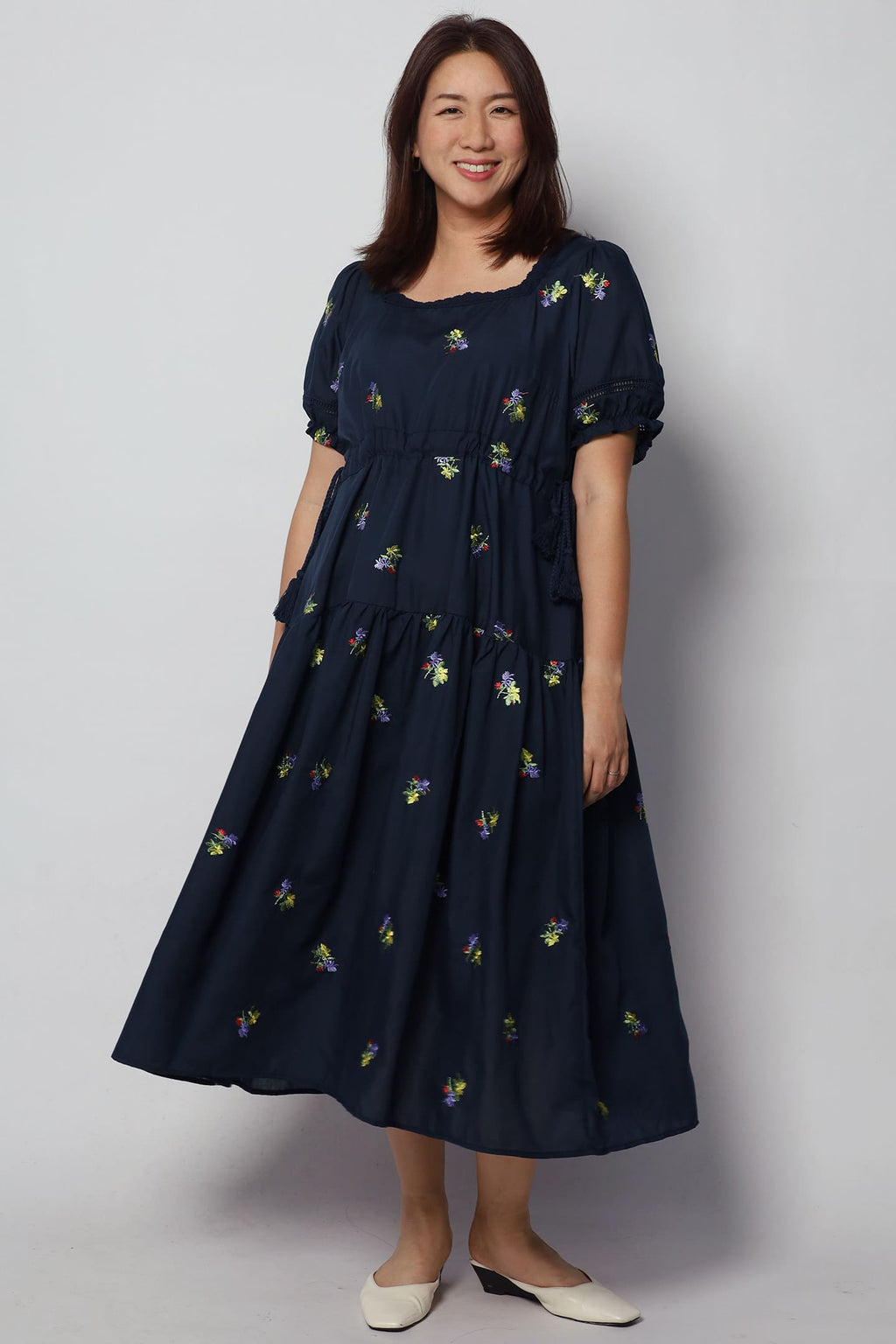 Victoria Dress in Holly Embroidery