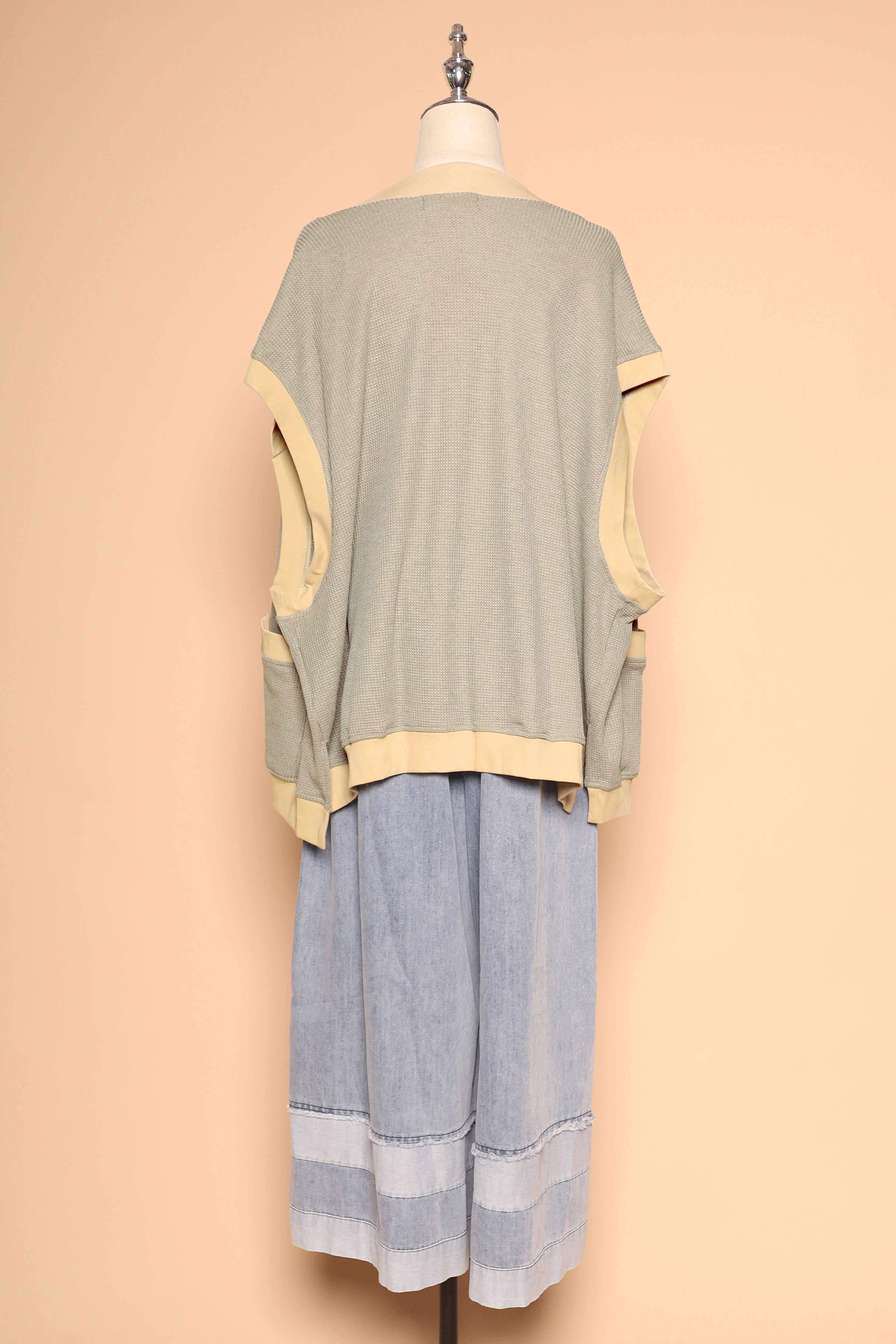 PO - Xuan Cardigan in Green