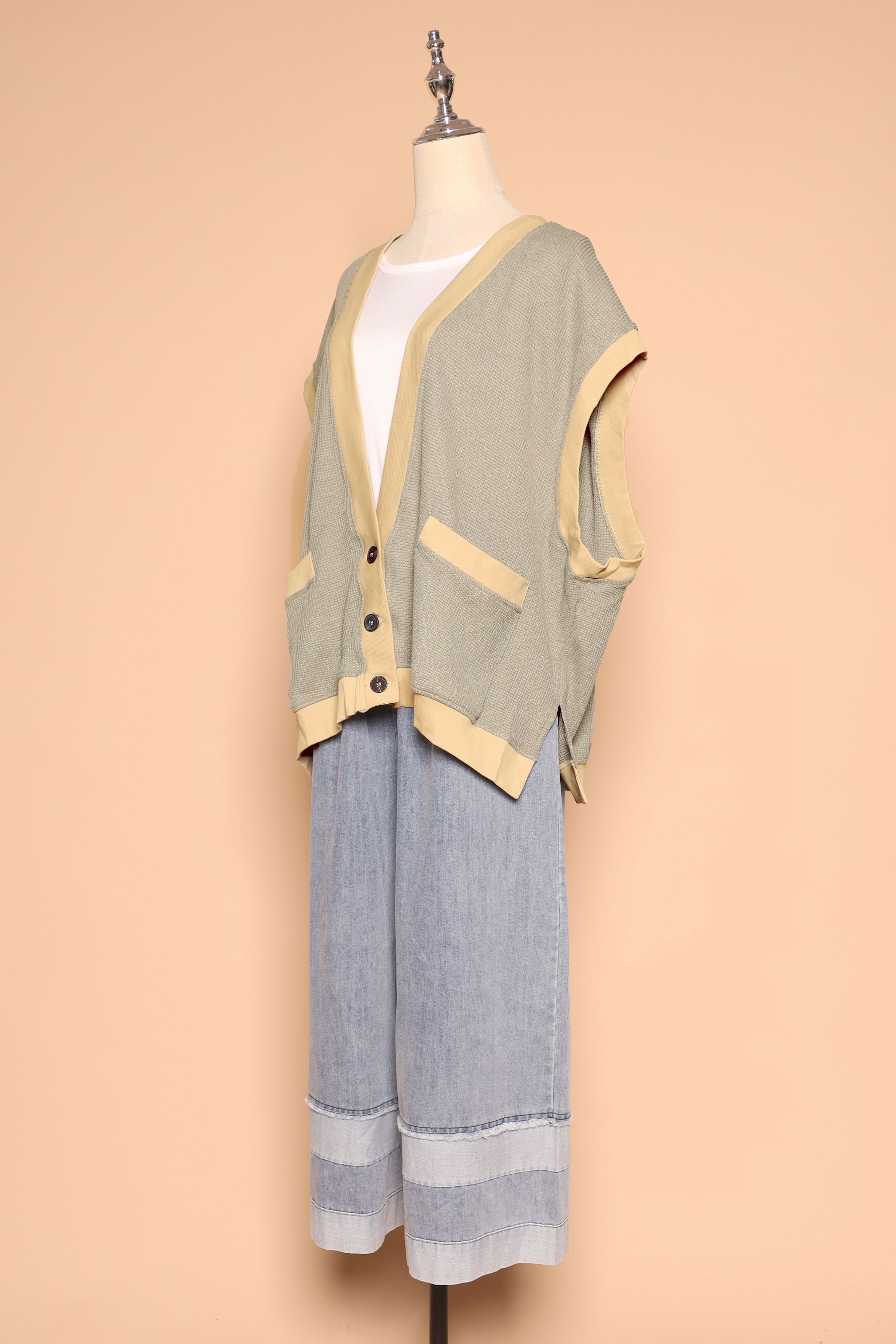 PO - Xuan Cardigan in Green