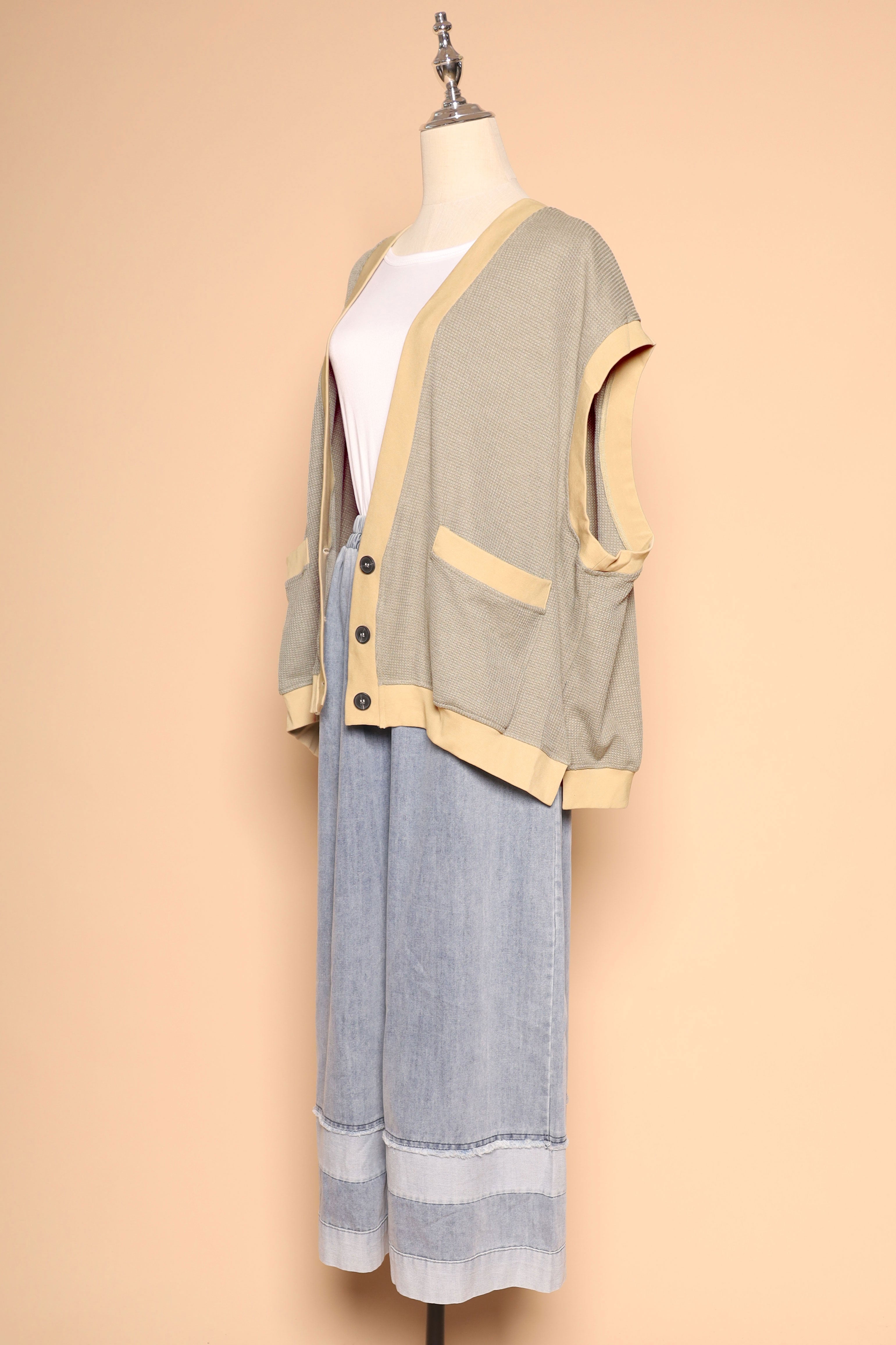 PO - Xuan Cardigan in Green