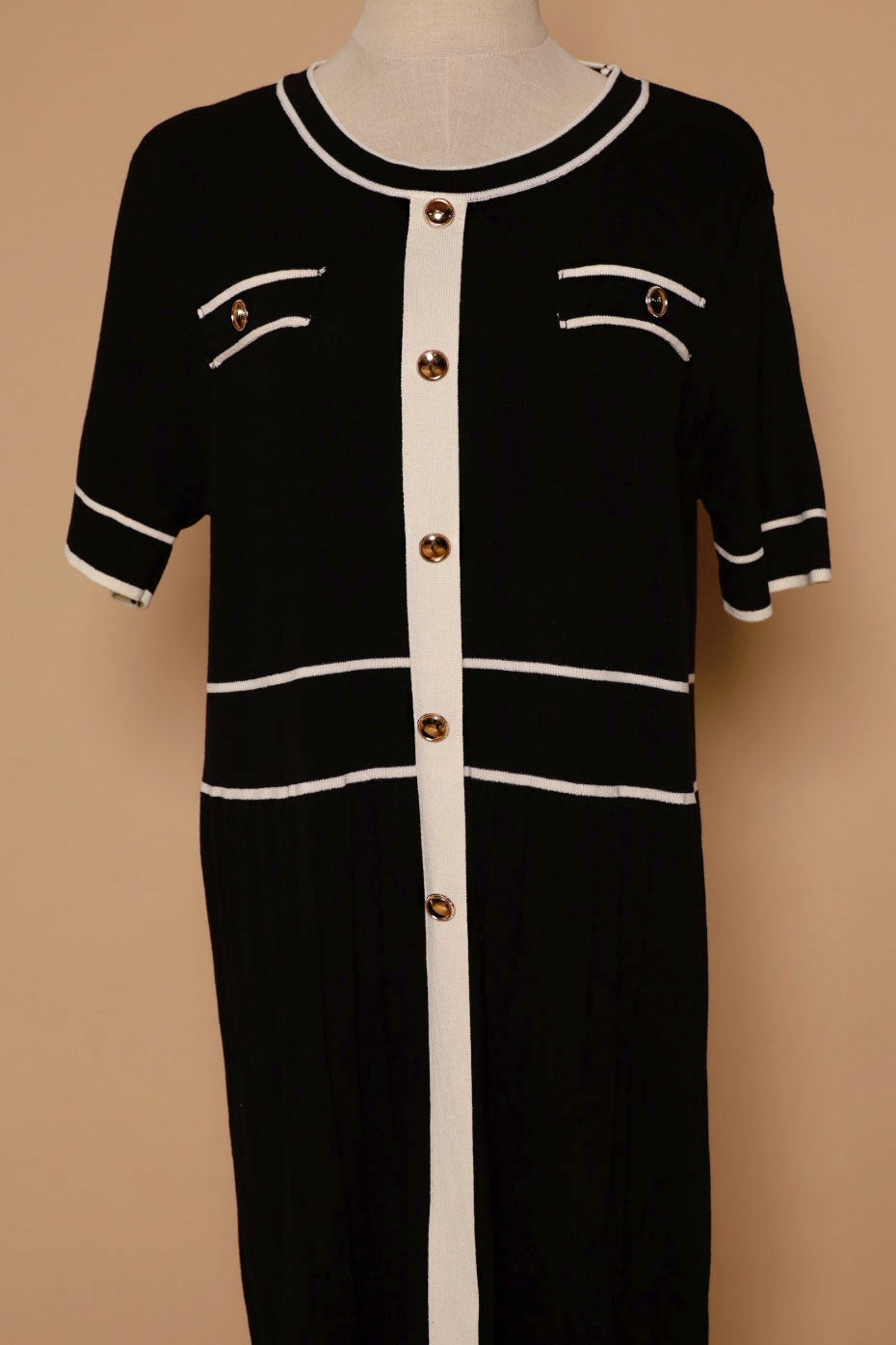 PO - Yan Knit Pleated Dress