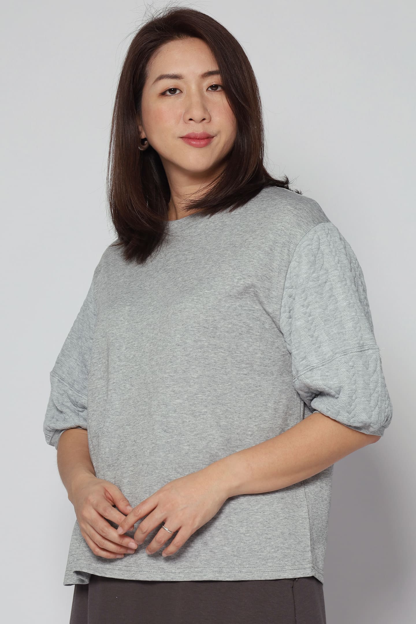 Yuan Embossed Sleeves Top in Grey