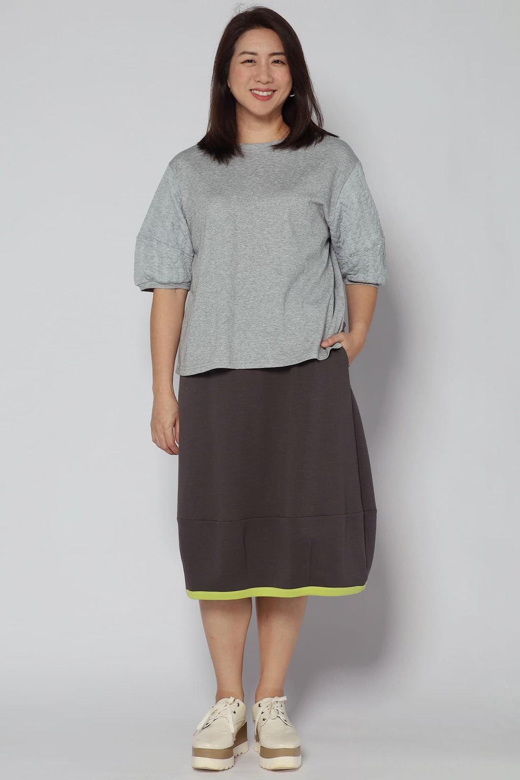 Yuan Embossed Sleeves Top in Grey