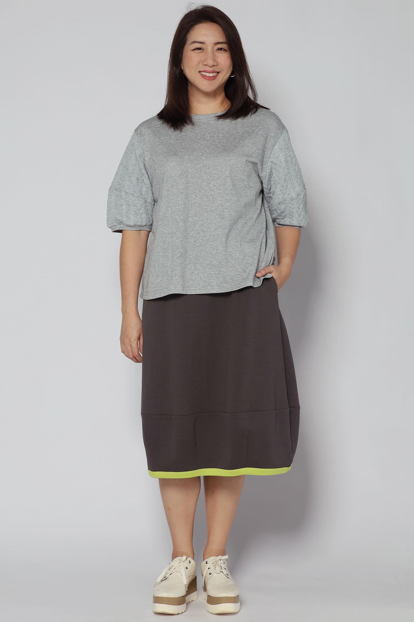 Yuan Embossed Sleeves Top in Grey