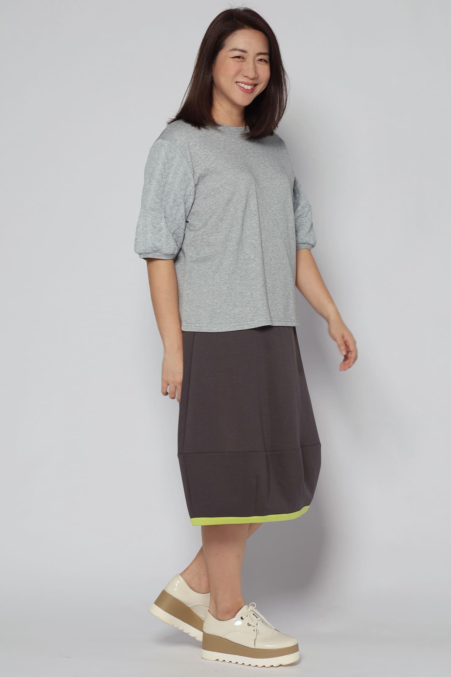 Yuan Embossed Sleeves Top in Grey