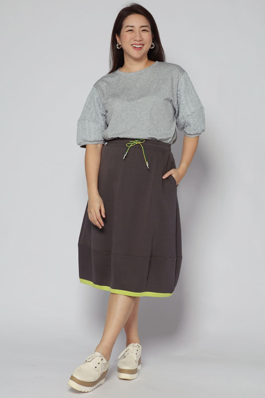 Yuan Embossed Sleeves Top in Grey