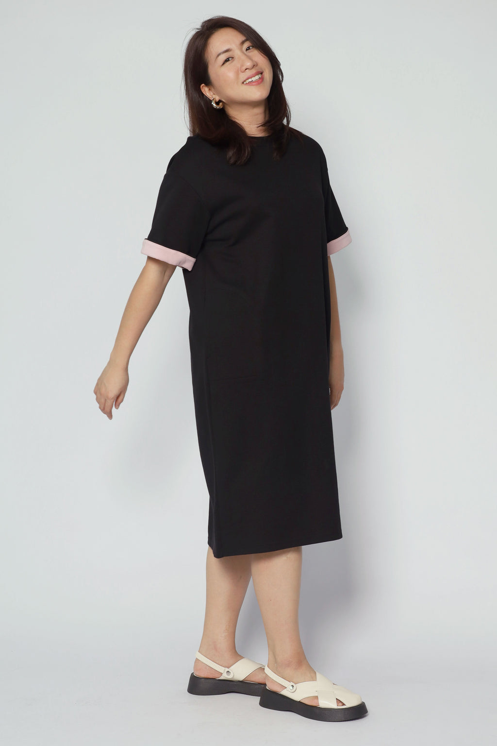 Zaria Contrast Sleeves Dress