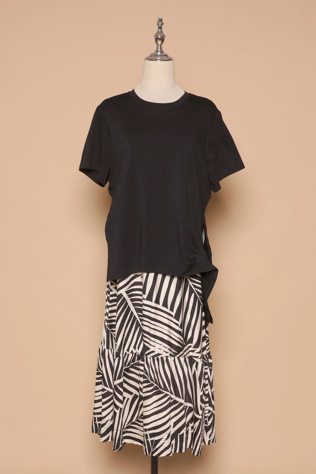 PO - Zion Dress in Monochrome Leaf