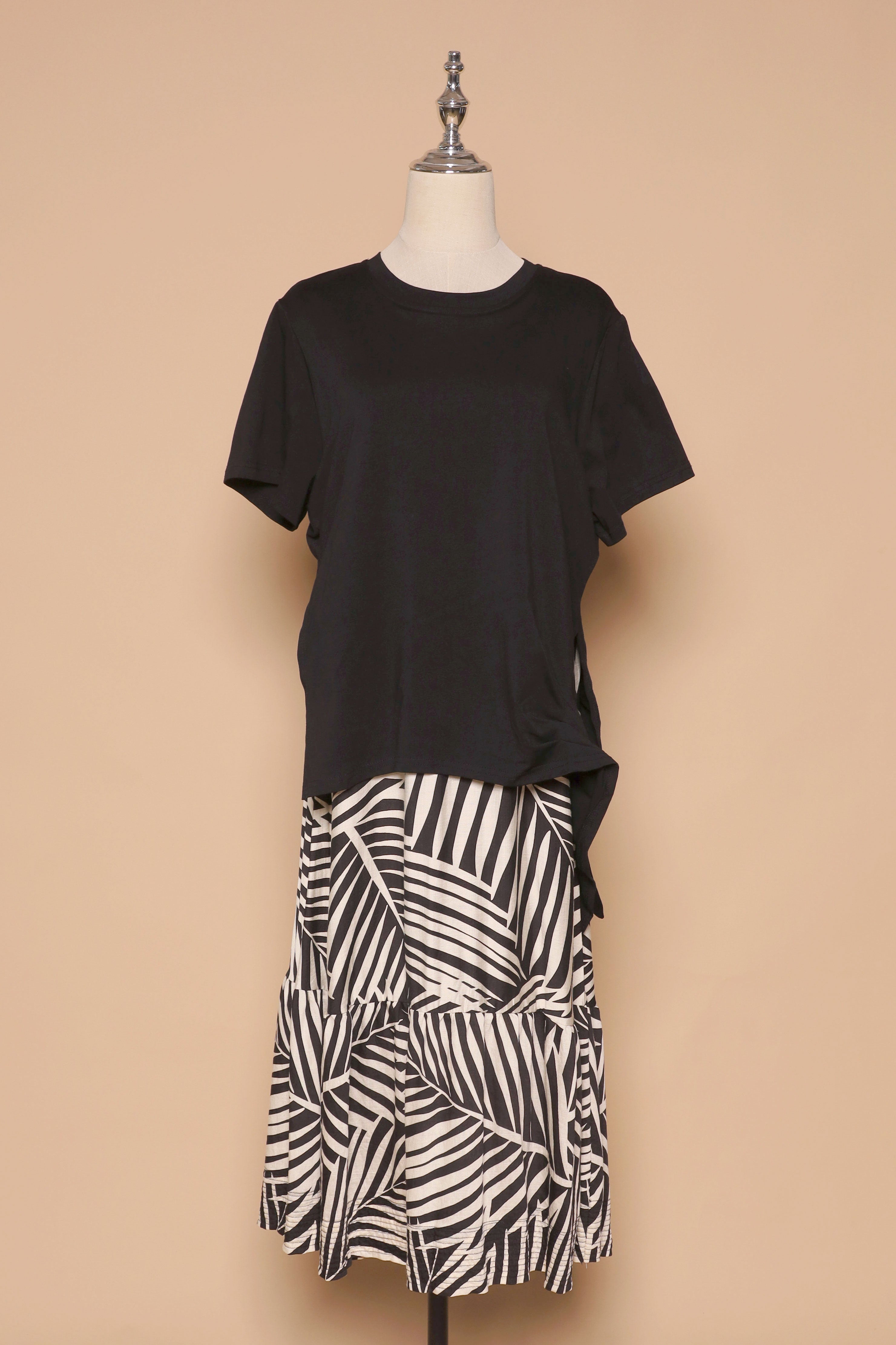 PO - Zion Dress in Monochrome Leaf