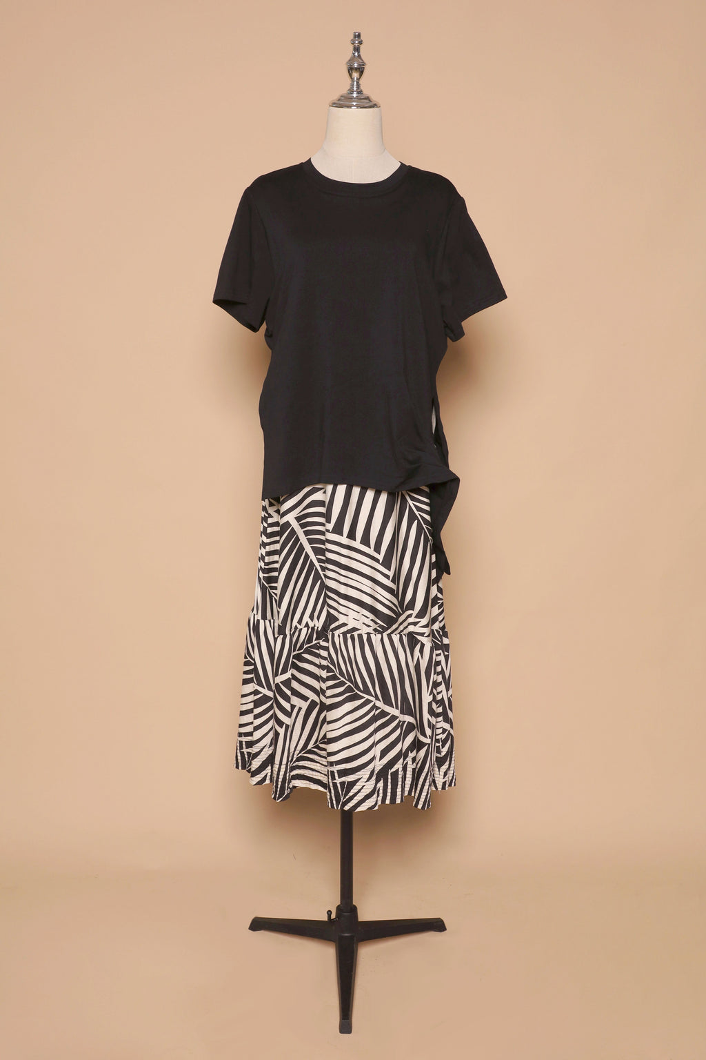 PO - Zion Dress in Monochrome Leaf