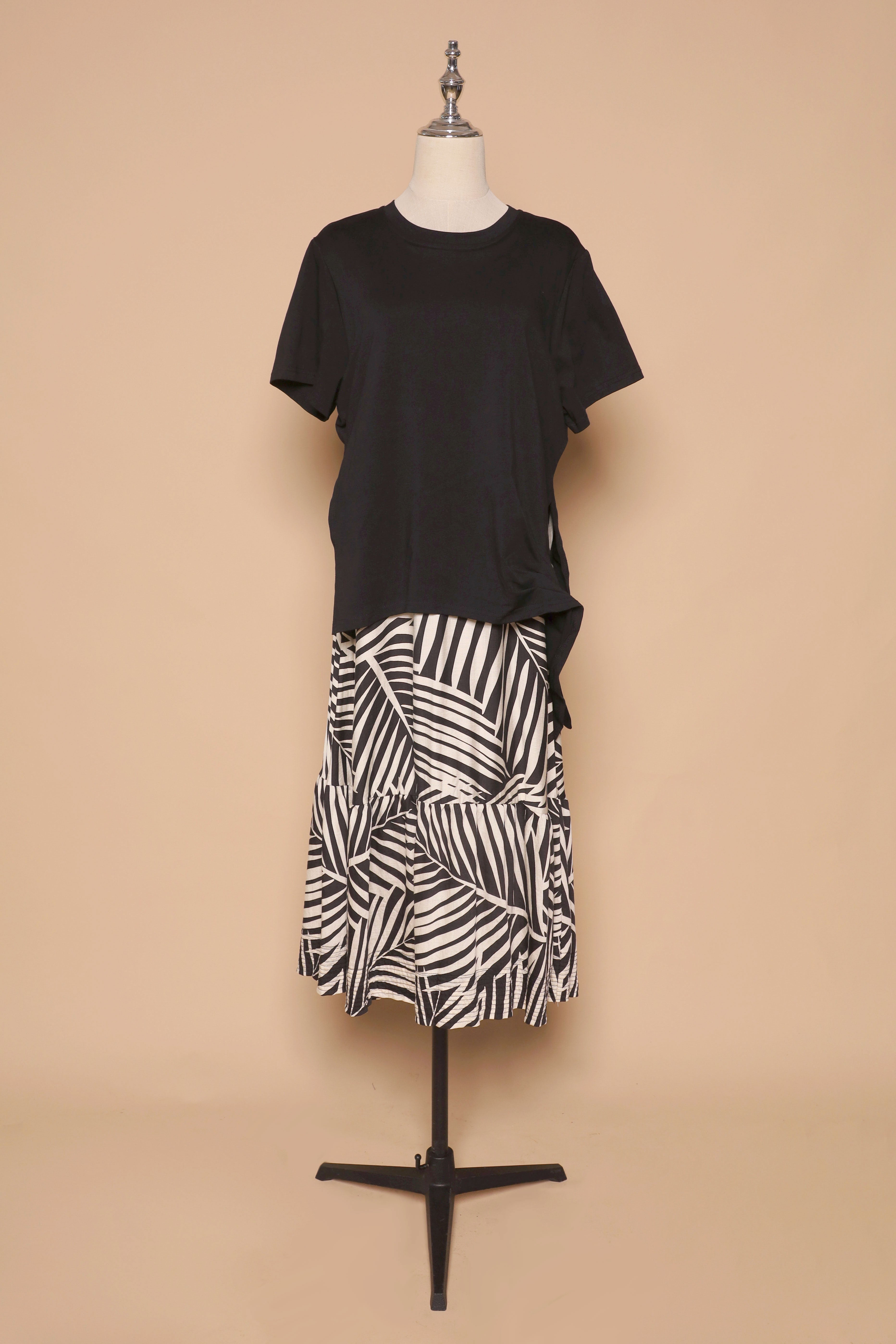 PO - Zion Dress in Monochrome Leaf