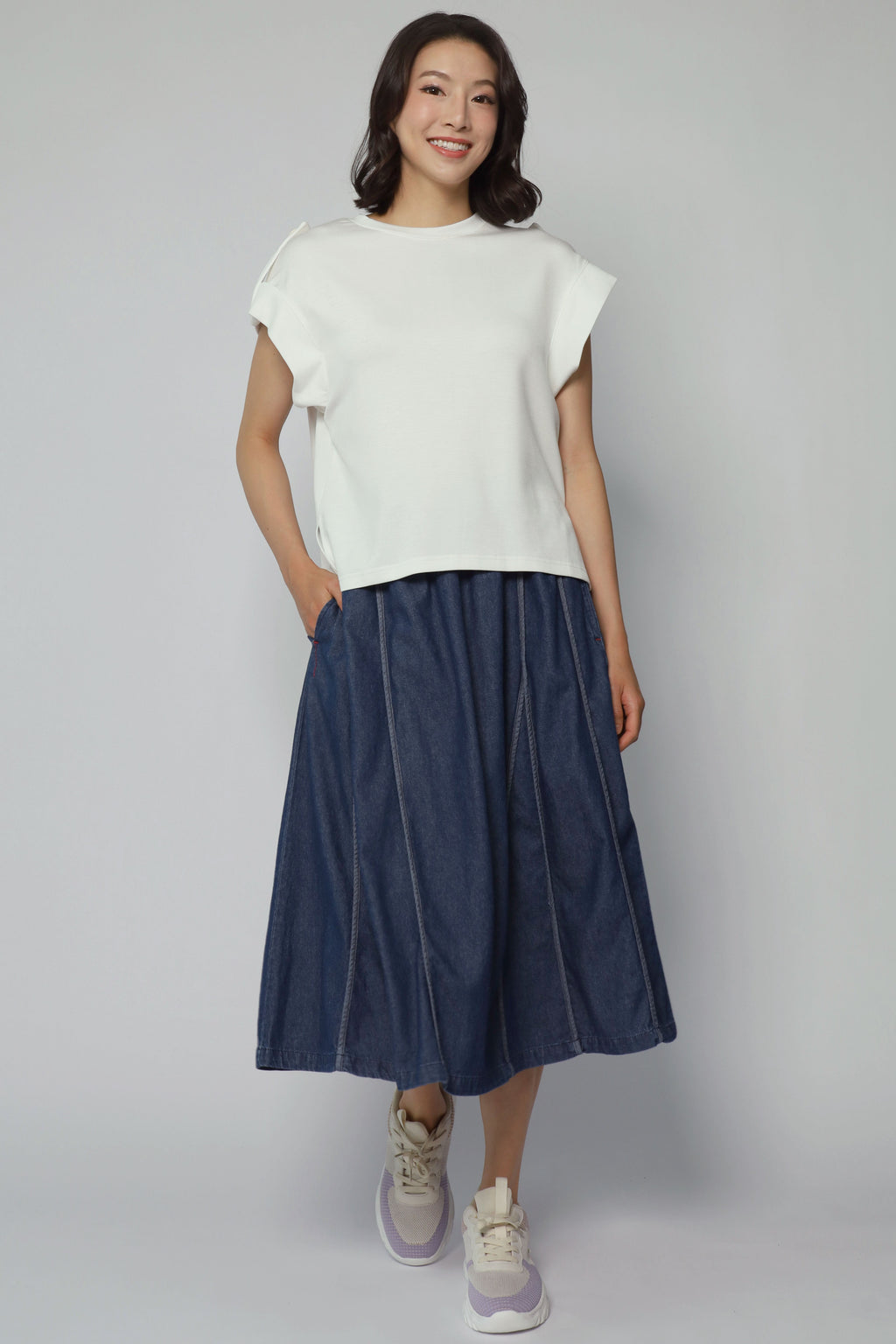 Zoanne Button Shoulder Top in White