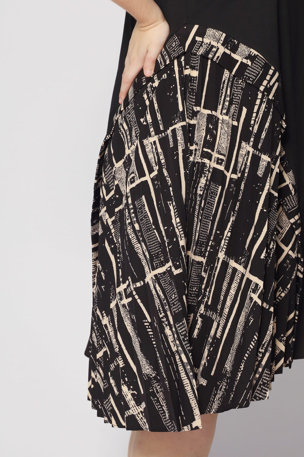 Anna Dress in Abstract Print