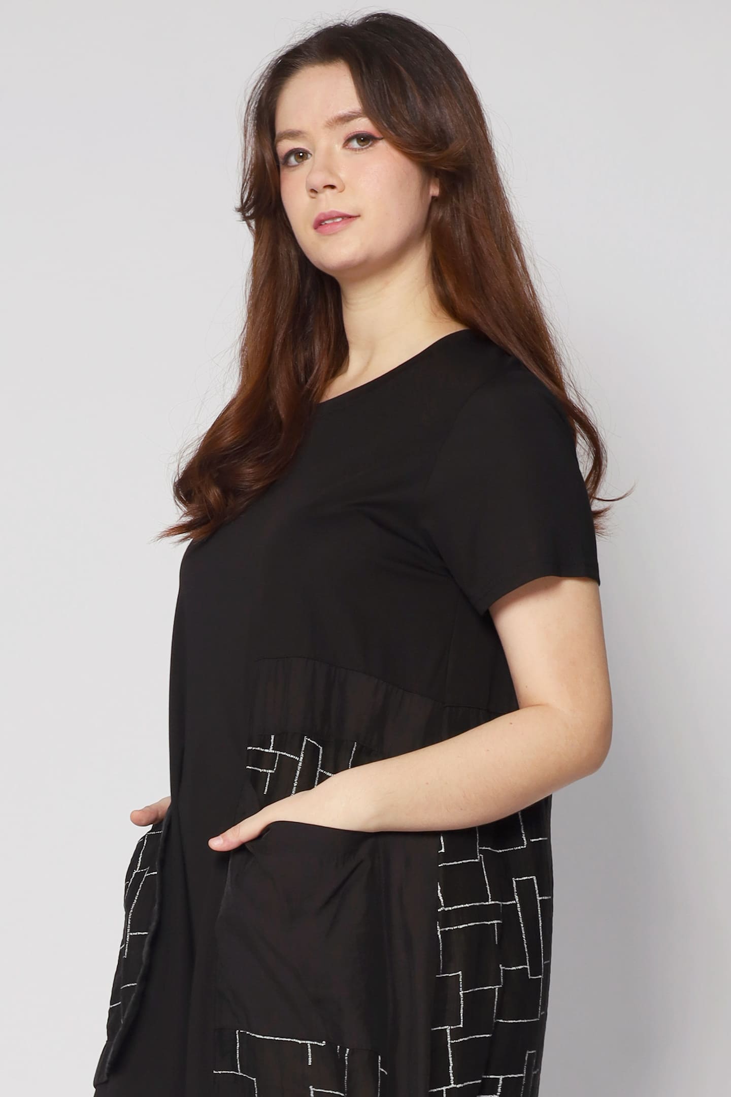 Everly Squares Dress in Black