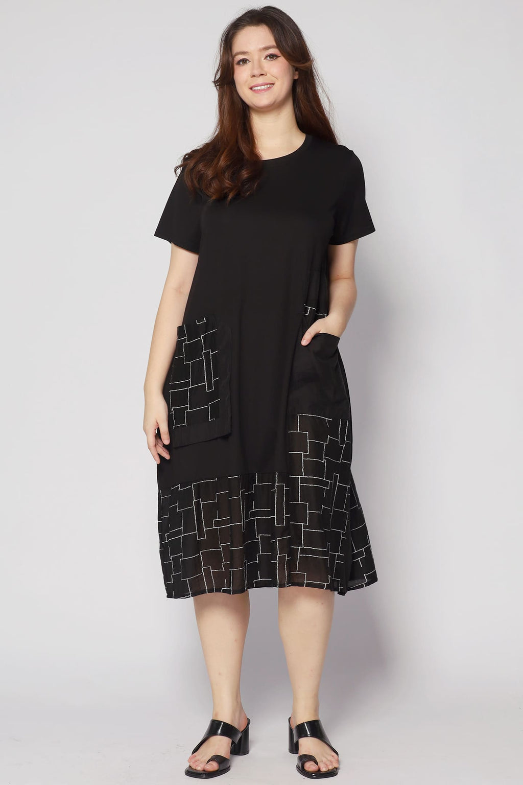 Everly Squares Dress in Black