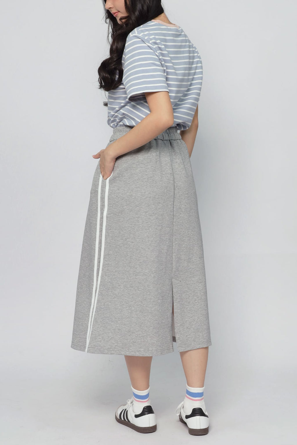 JOY - Flux Stripes Cargo Skirt in Grey