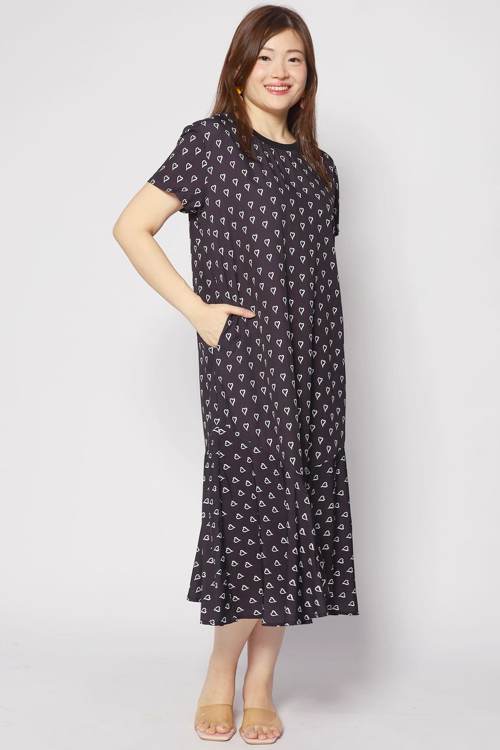 Gisele Dress in Tiny Hearts