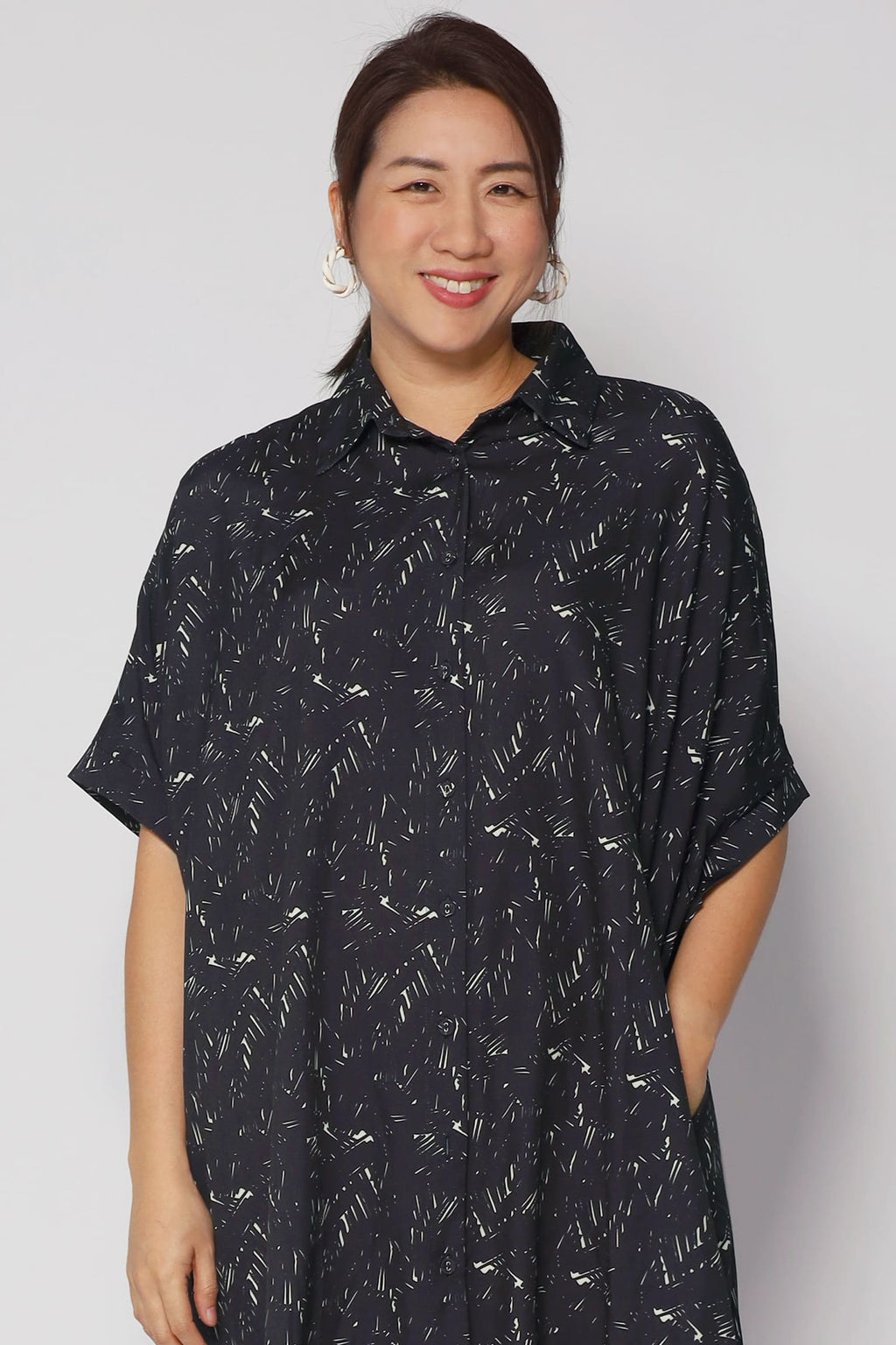Hanhan Shirt Dress in Black Chalk