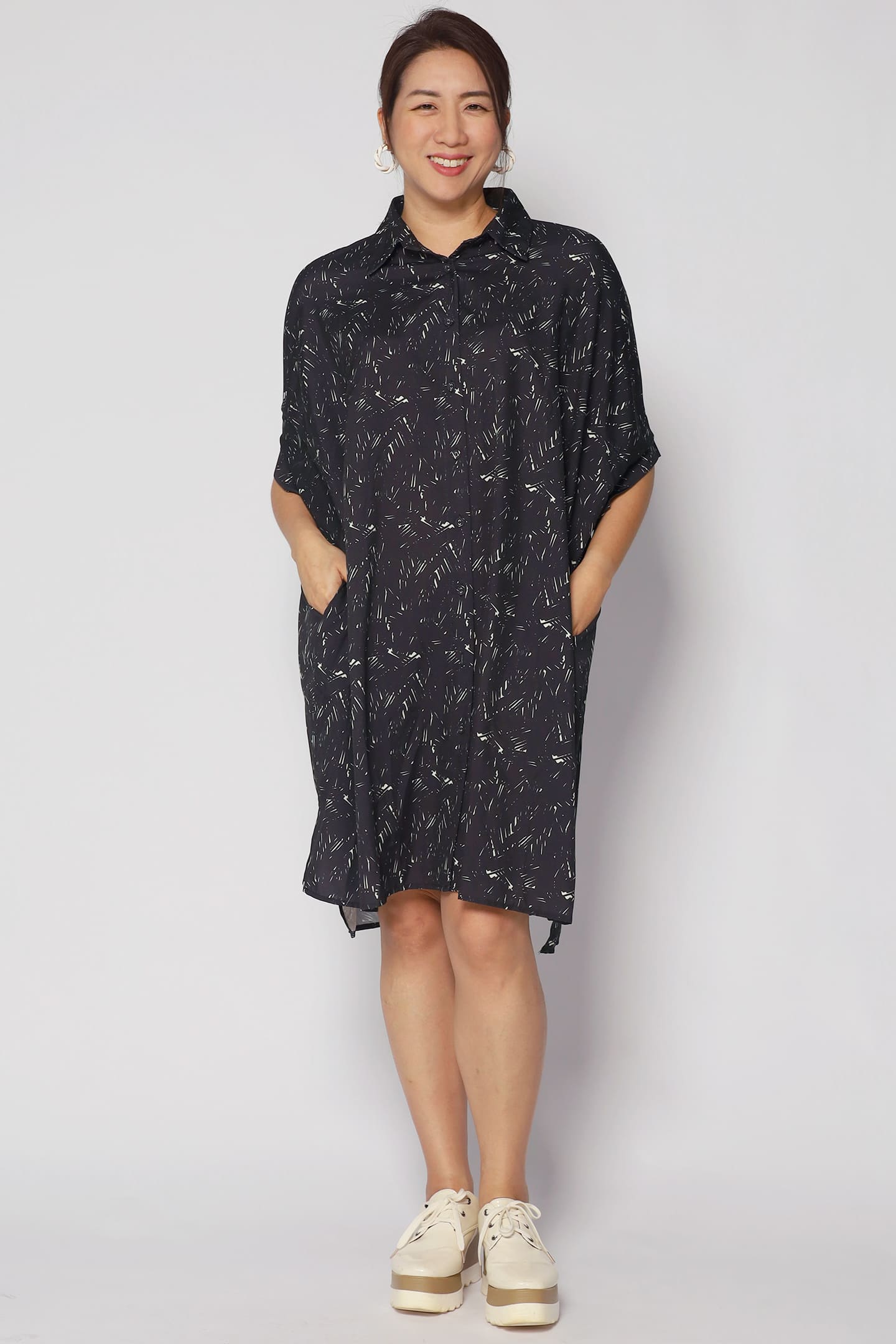 Hanhan Shirt Dress in Black Chalk