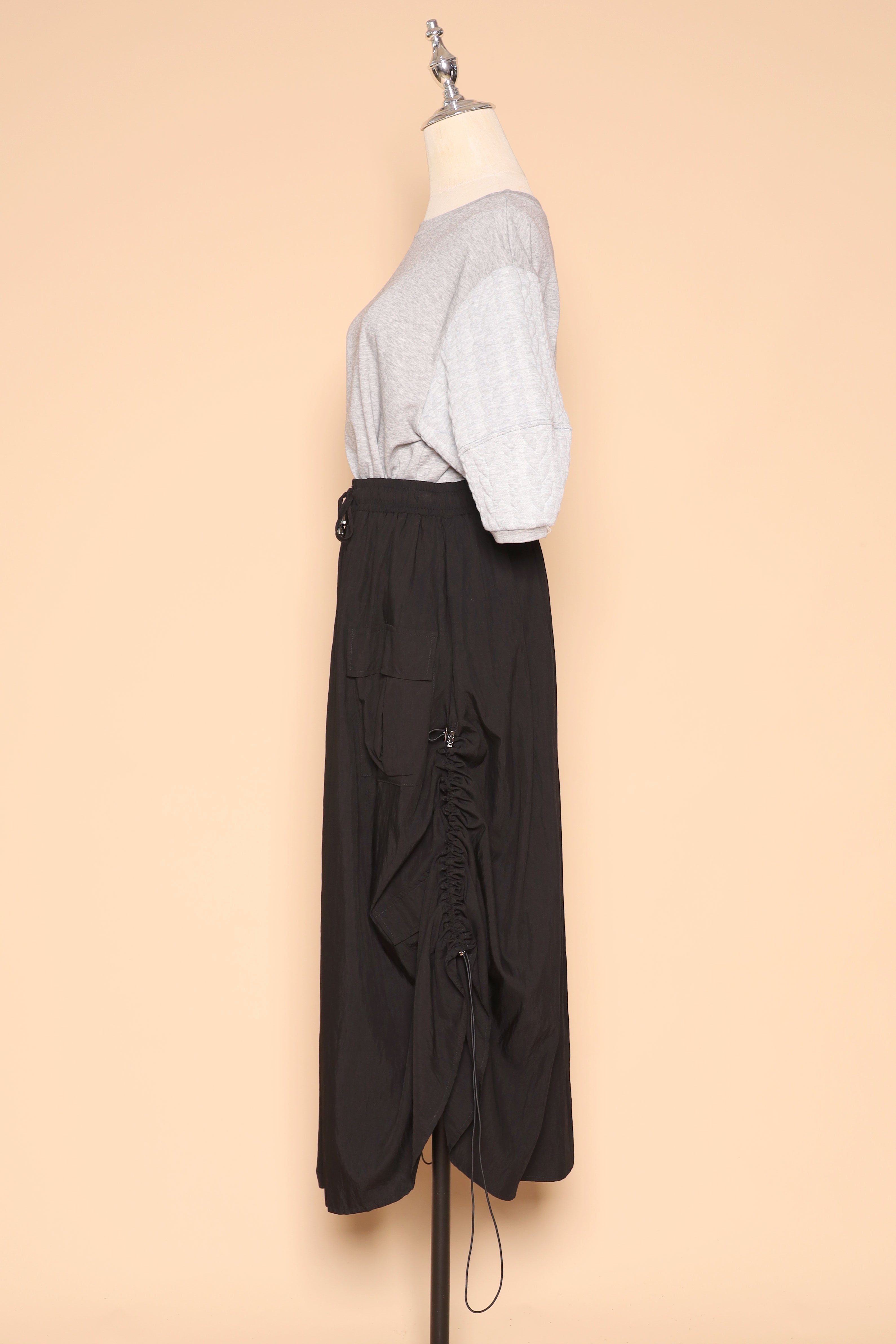 PO - Hyuna Cargo Skirt in Black