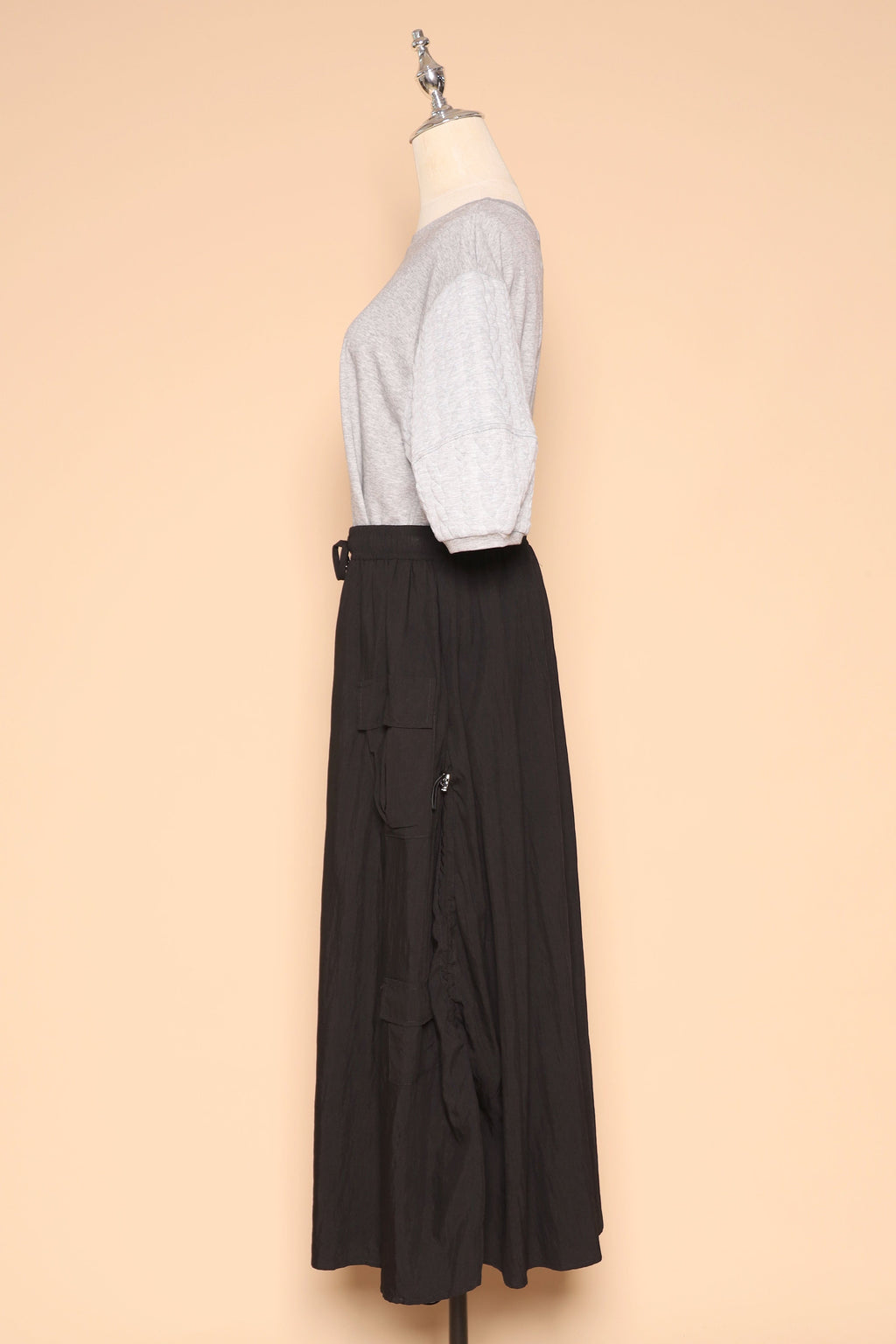 PO - Hyuna Cargo Skirt in Black