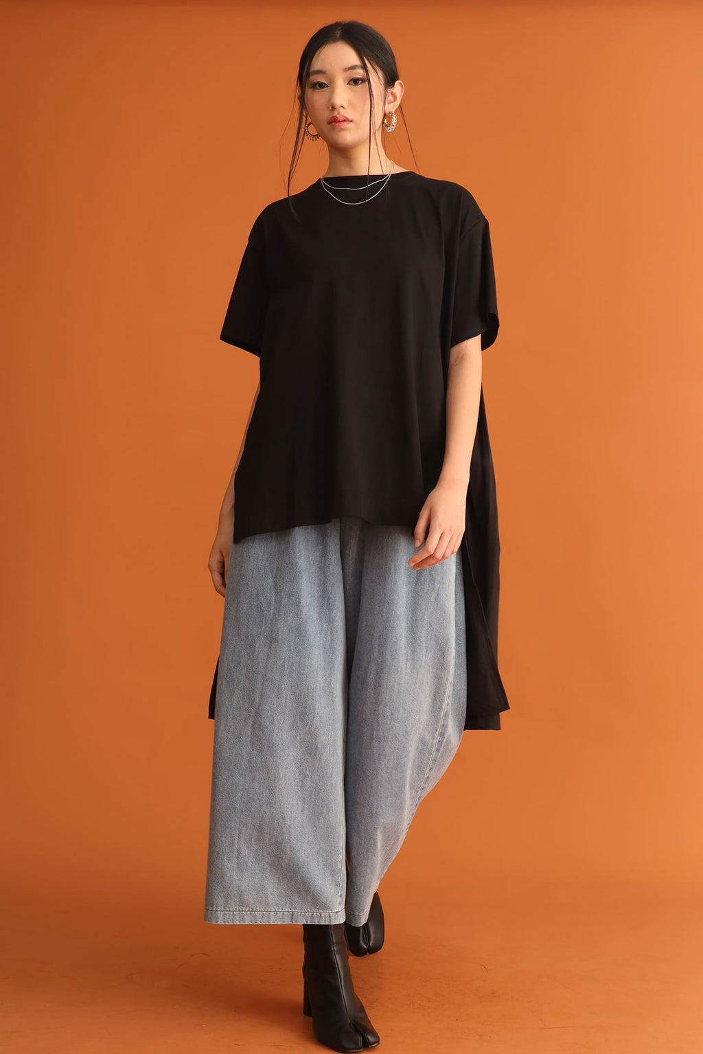 CHOSEN - Odin Back Pleated Top in Black