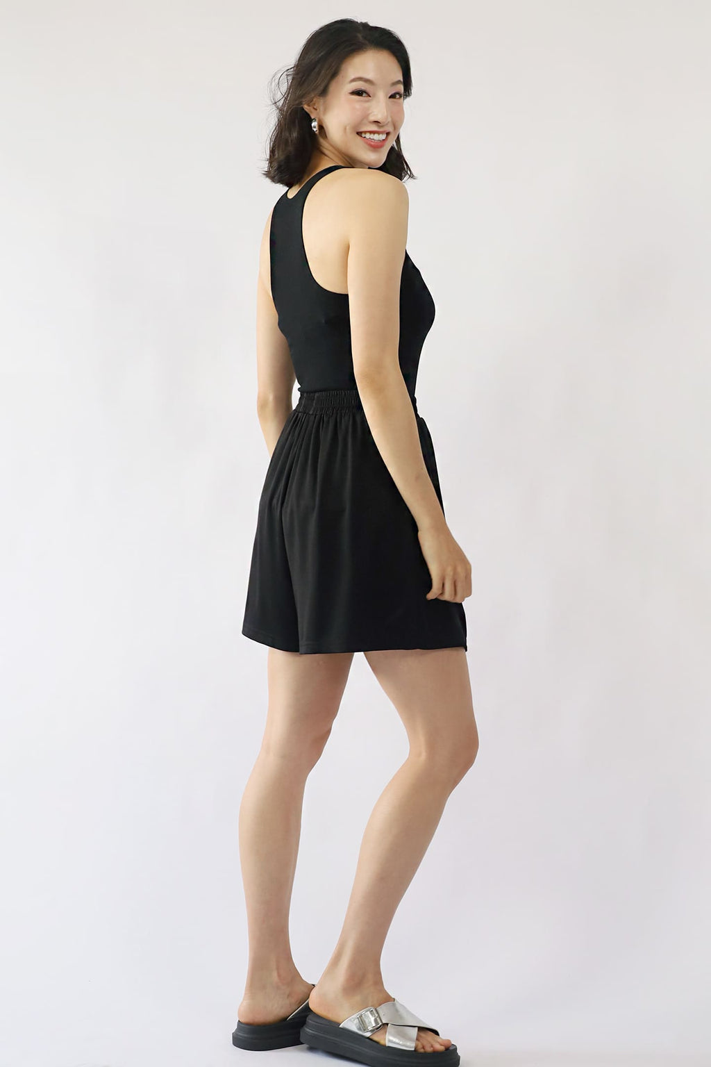 TENCEL - On Repeat Skorts in Black