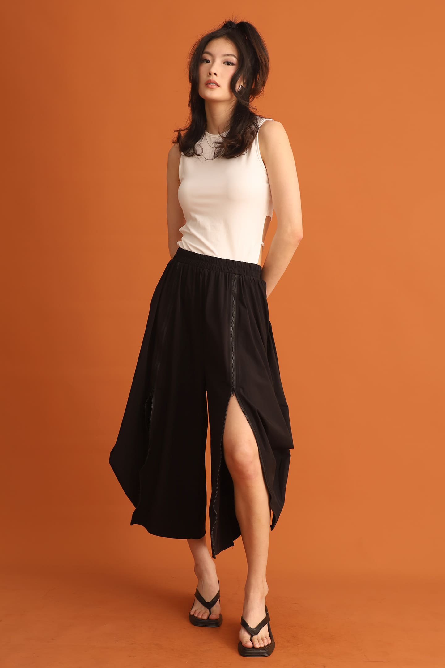 CHOSEN - Suga Zipper Culottes in Black