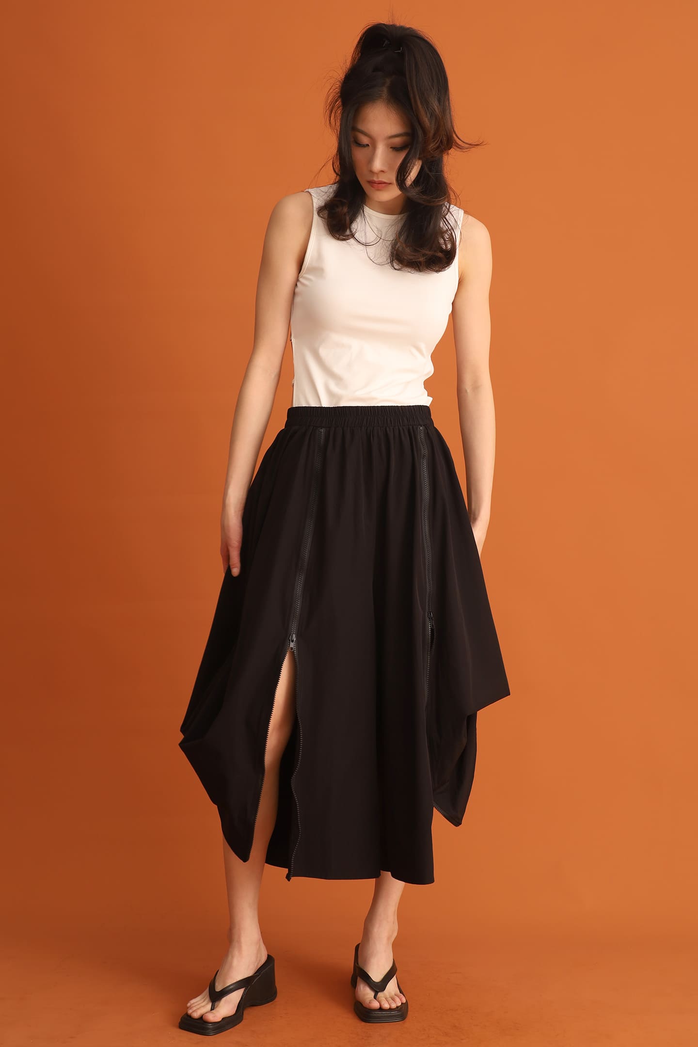 CHOSEN - Suga Zipper Culottes in Black