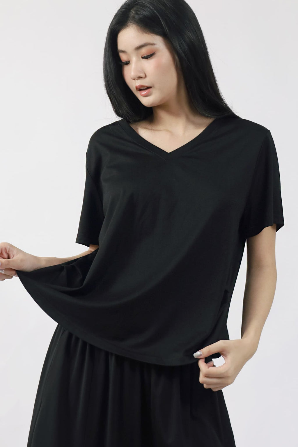 TENCEL - Everytime V Top in Black