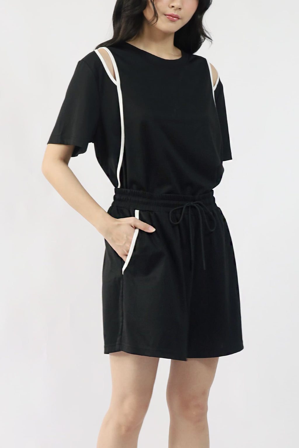TENCEL - All Day Shorts in Black