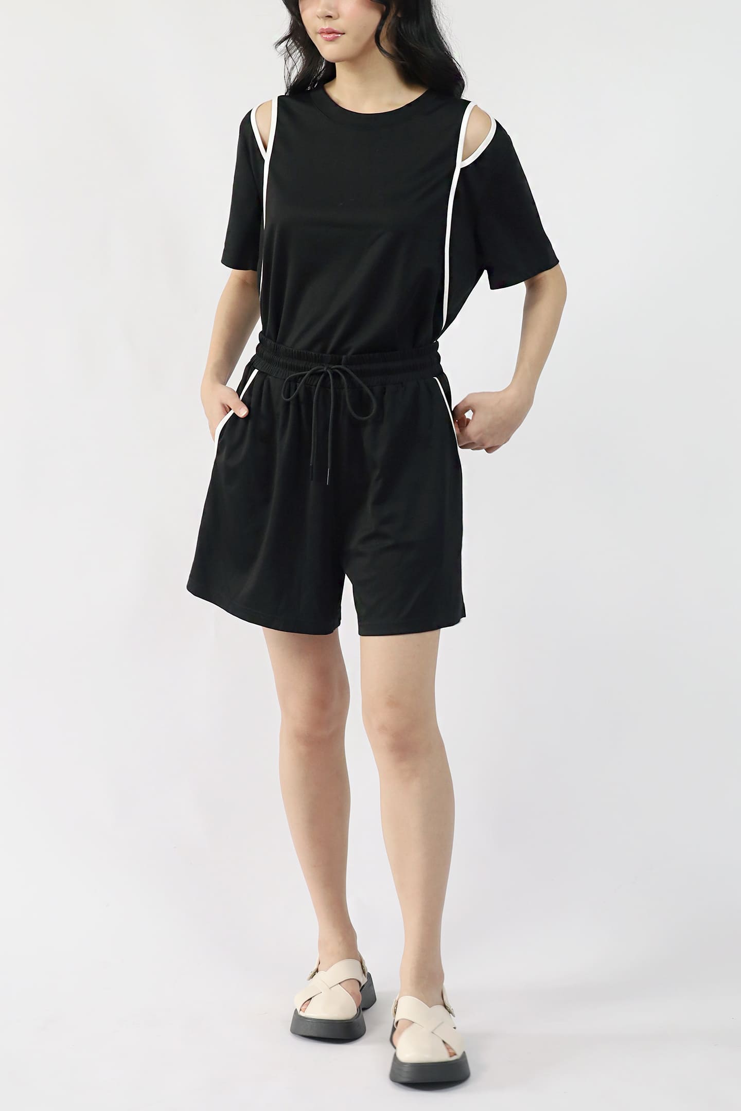 TENCEL - All Day Shorts in Black