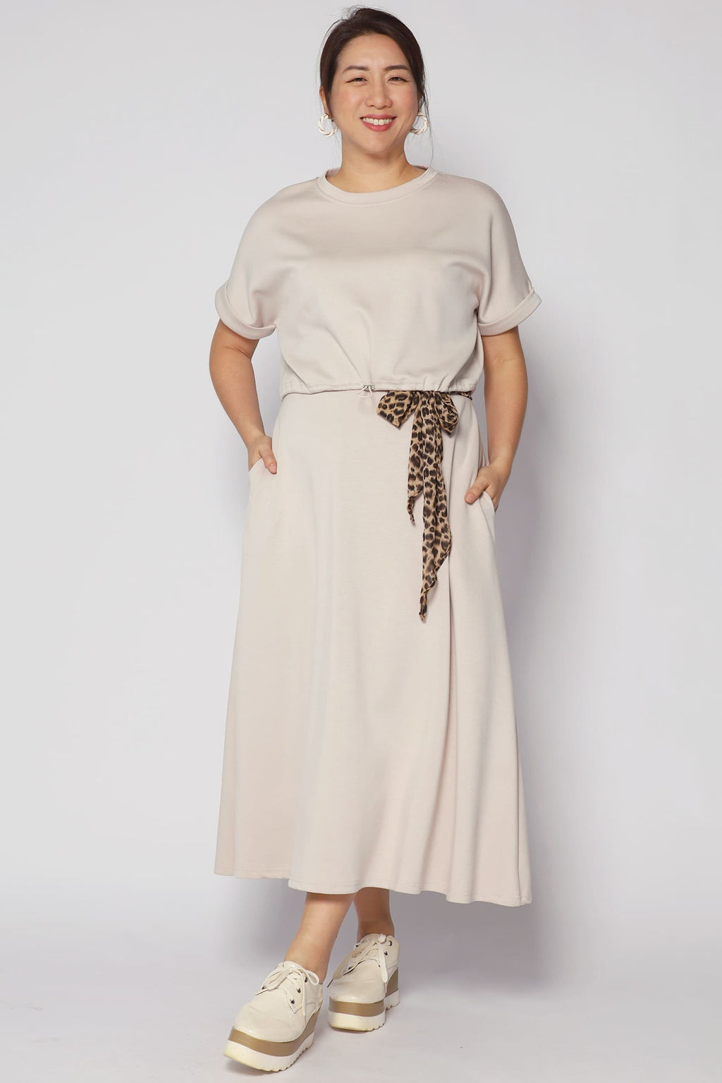 Will 2 in 1 Top and Skirt Set in Khaki